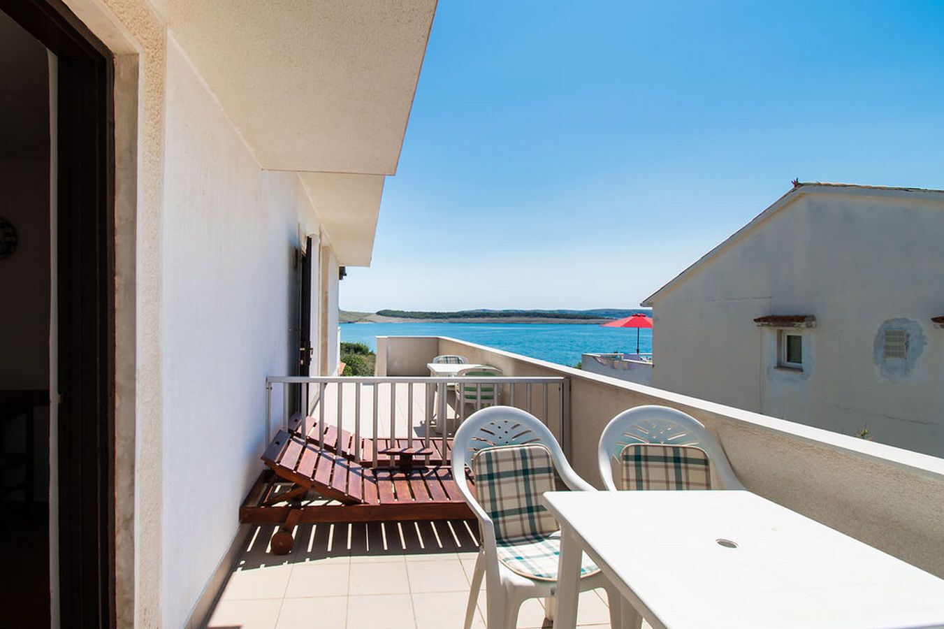 Apartments Crljenko 25301-A3