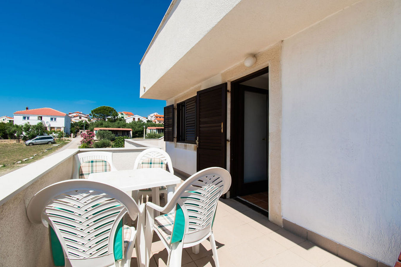 Apartments Crljenko 25301-A3