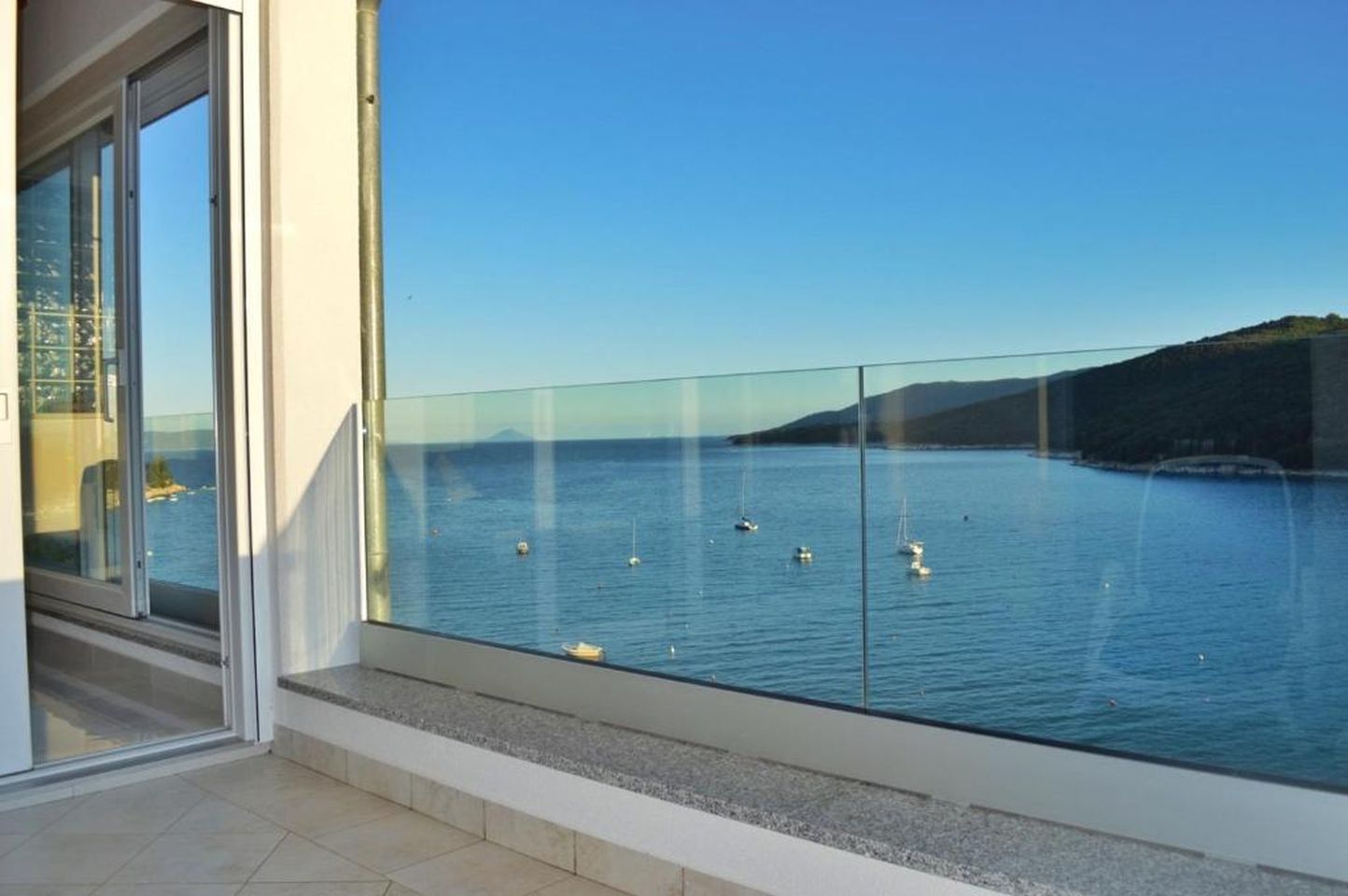 Apartment Beautifull View 91651-A1