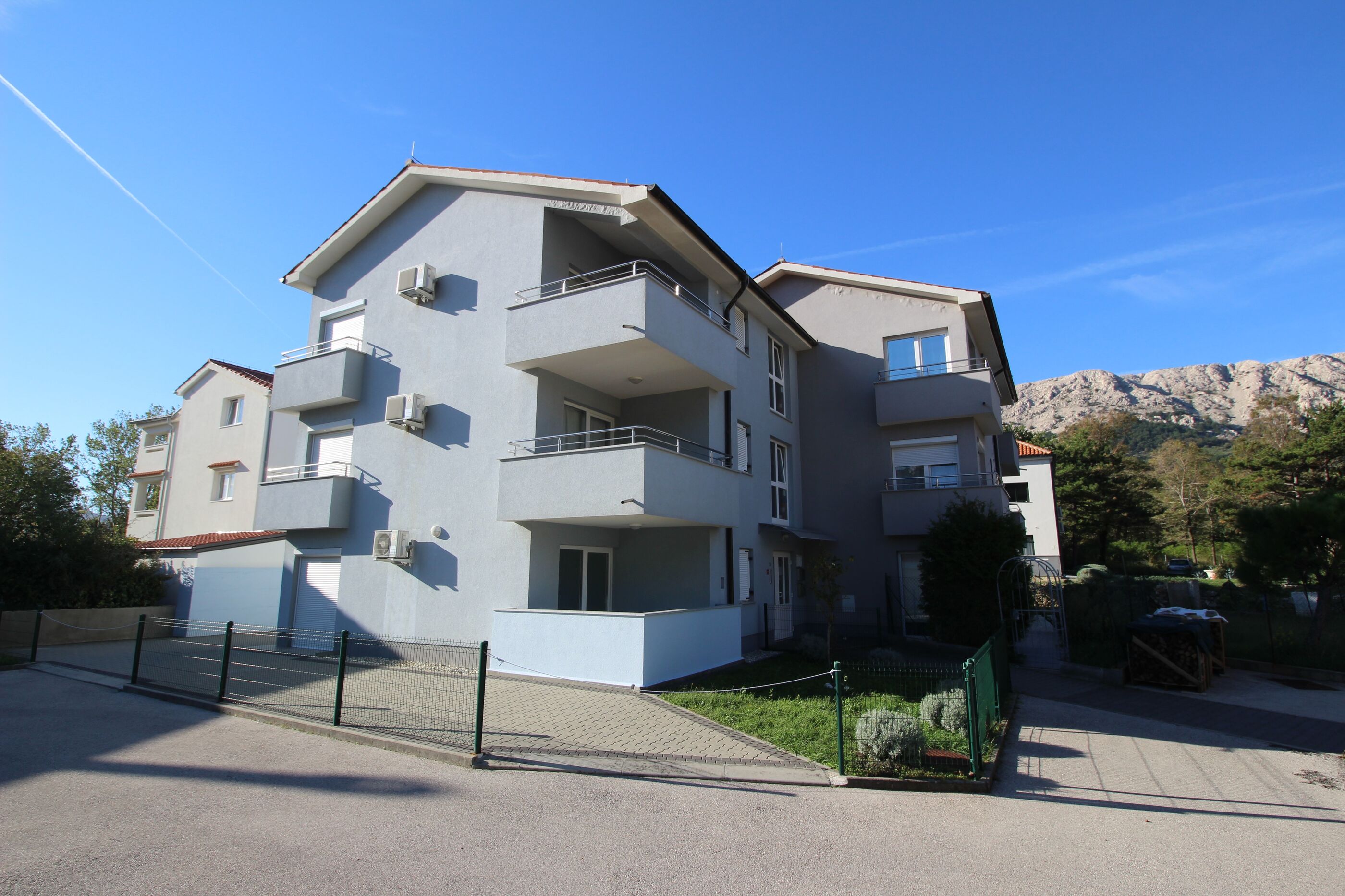 Apartmaji Osmanović-Hrabrić A4