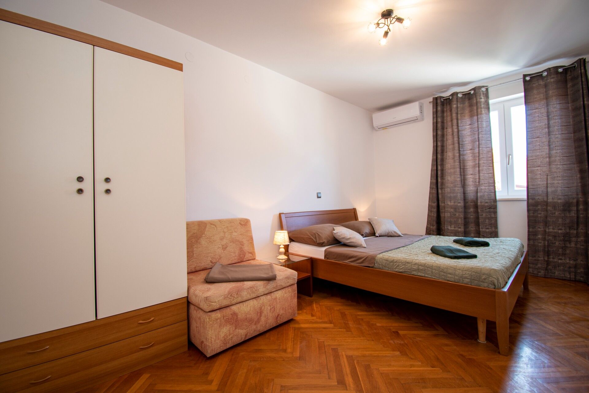House Suzana 94112-K1