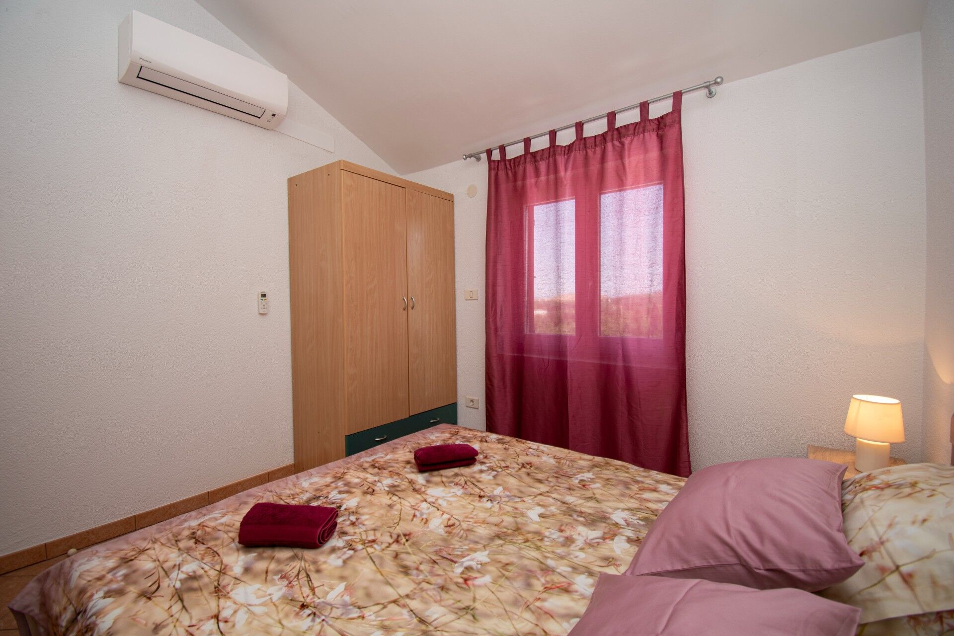 House Suzana 94112-K1