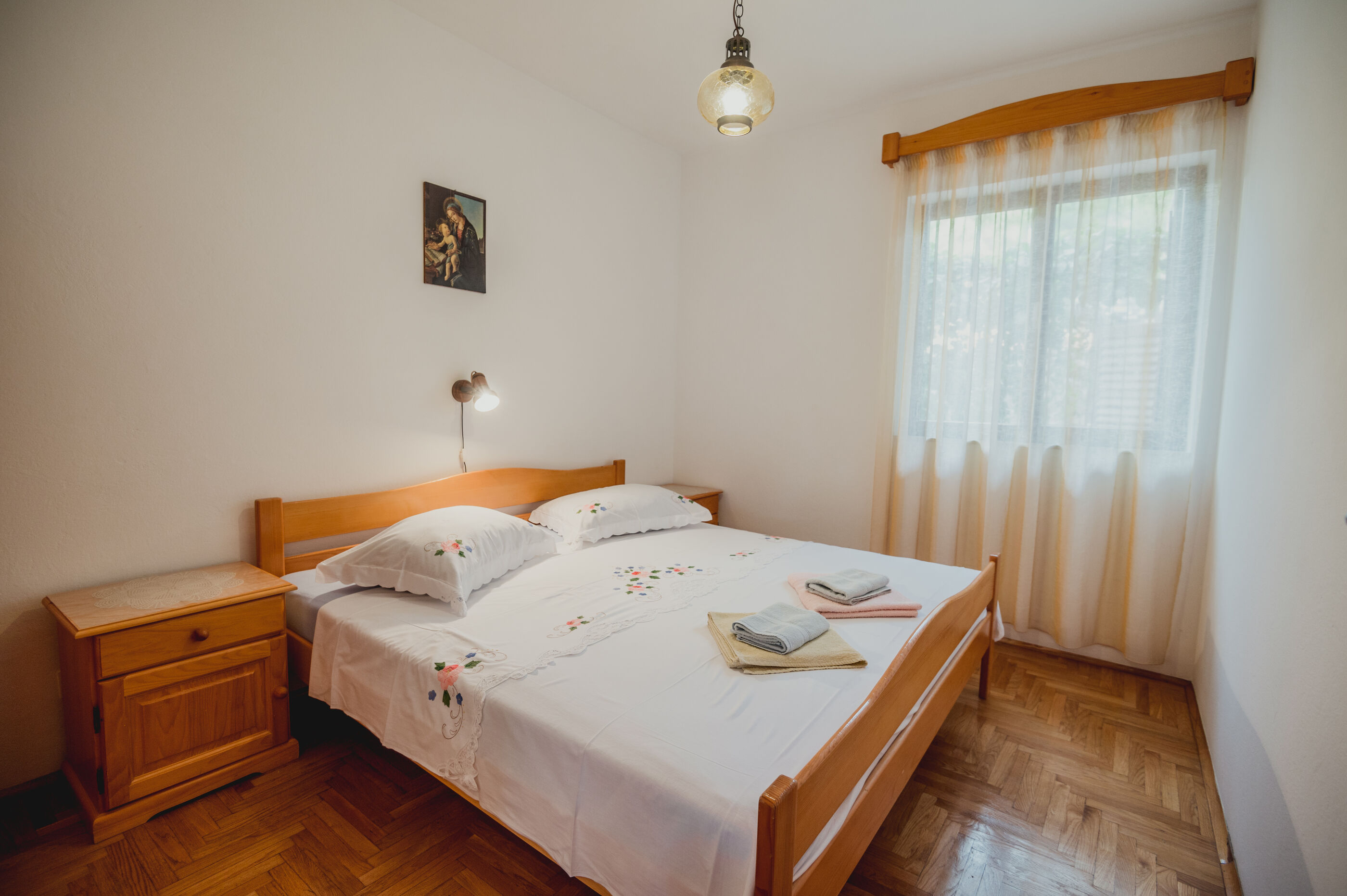 Apartments Antun 33181-A1
