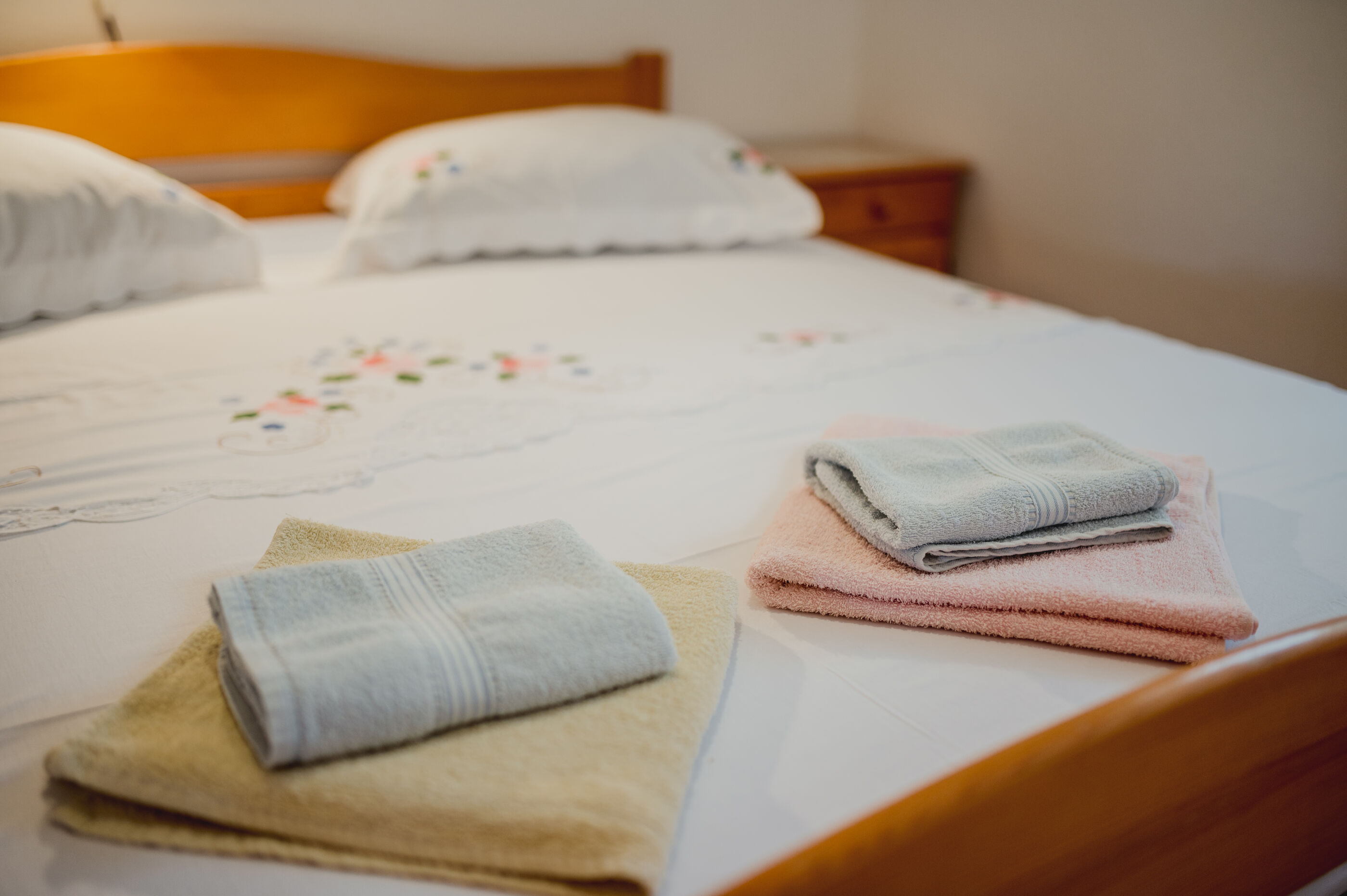 Apartments Antun 33181-A1