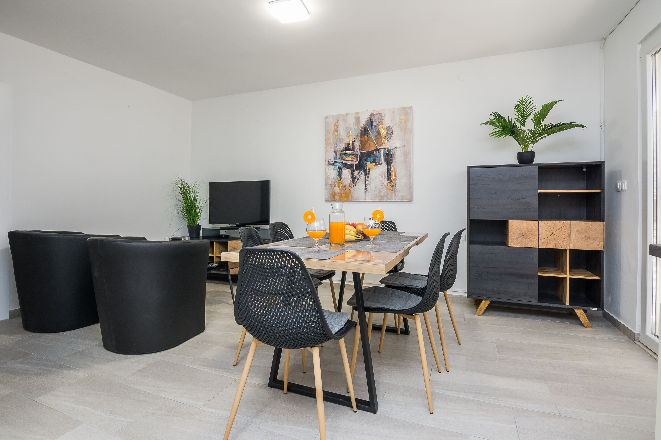 Apartments Loncar 33483-A1