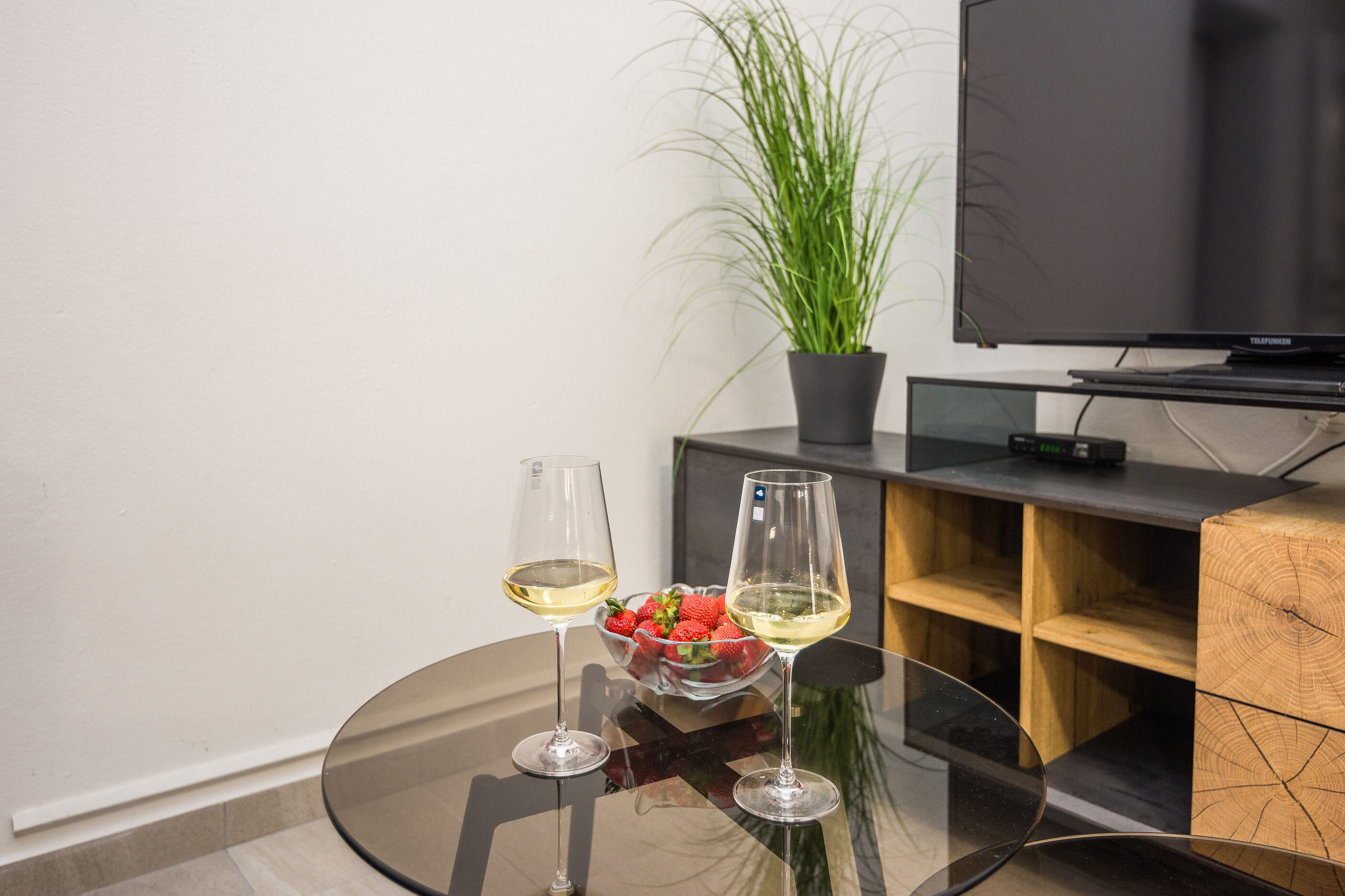 Apartments Loncar 33483-A1