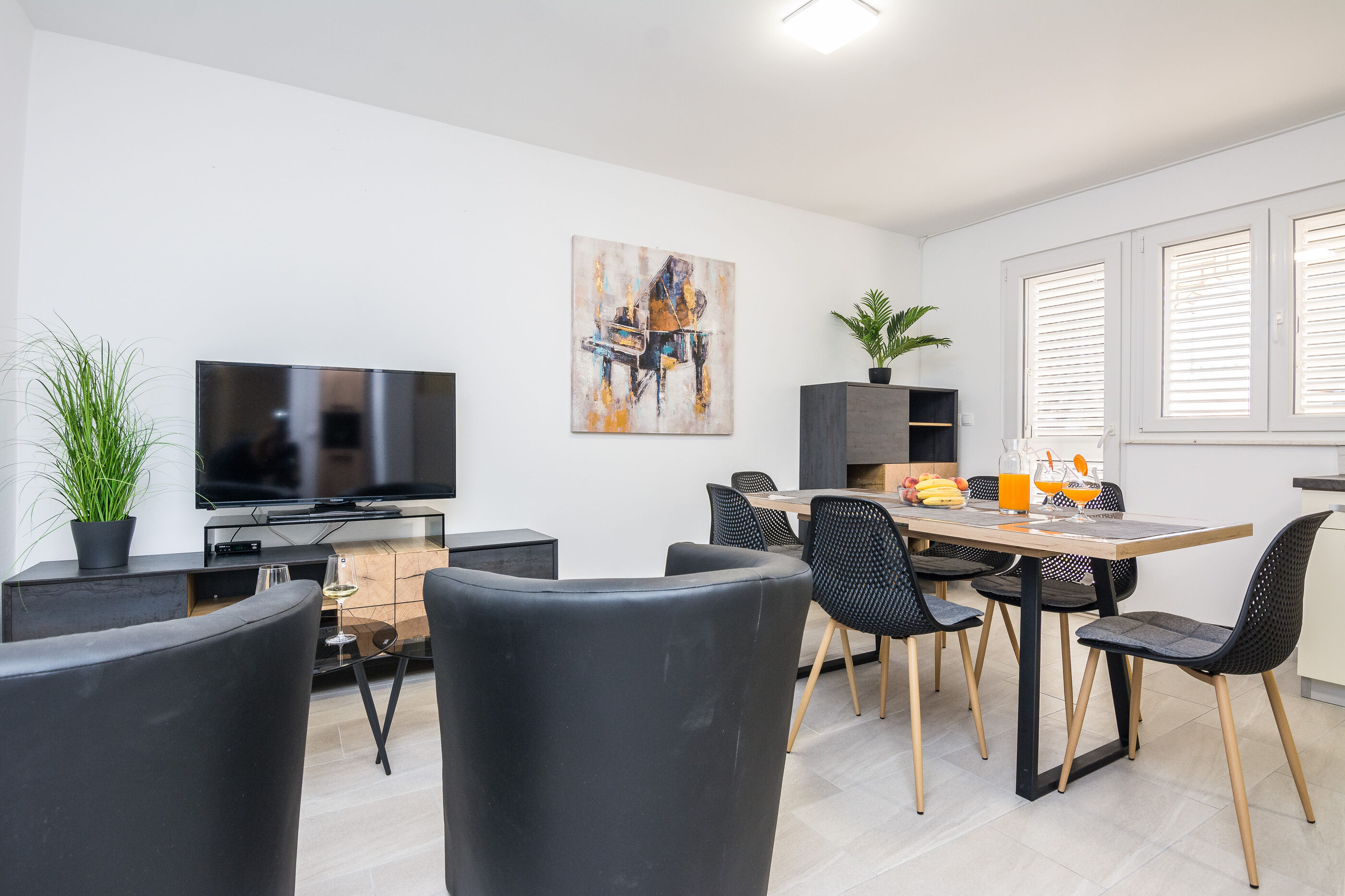 Apartments Loncar 33483-A1
