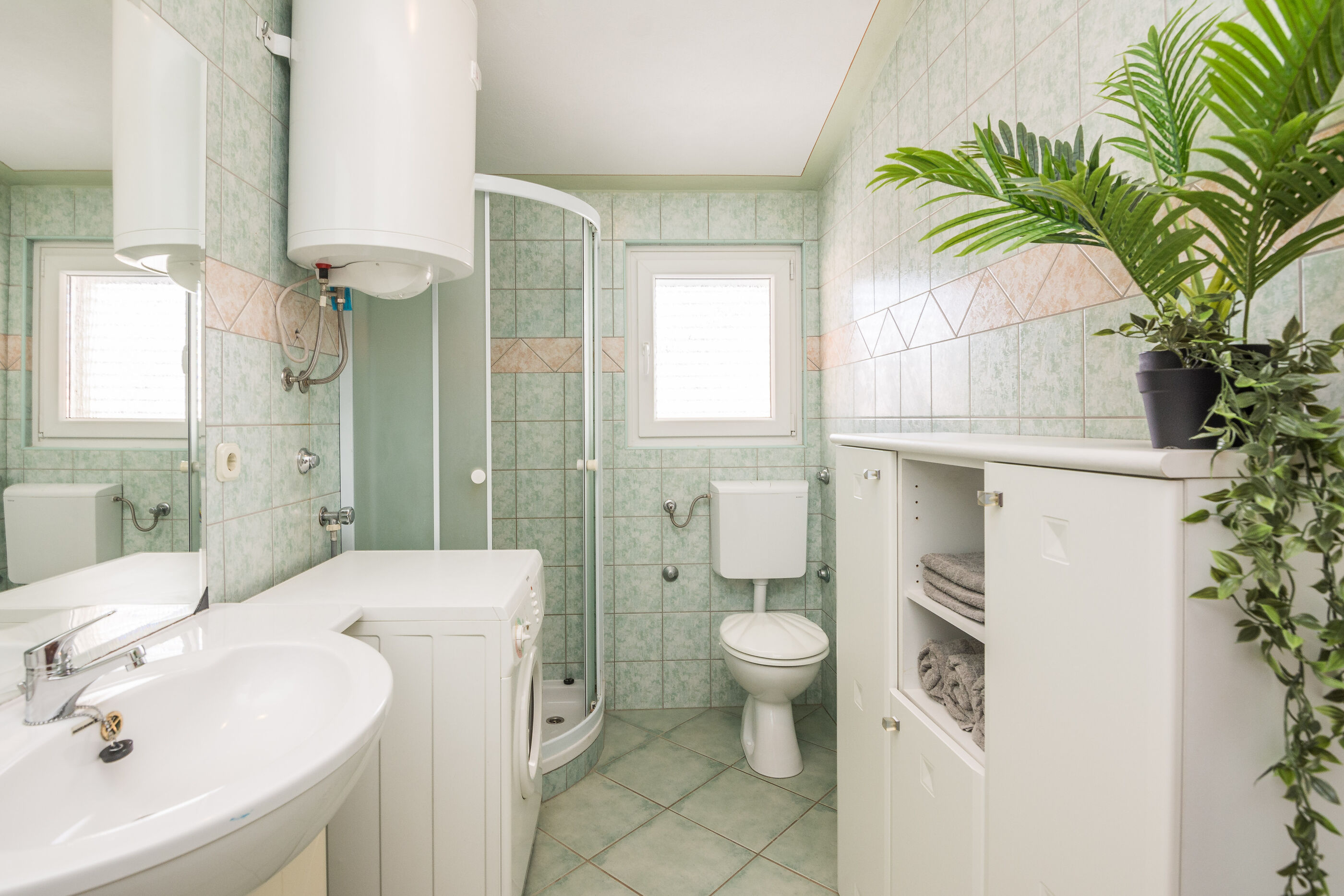 Apartments Loncar 33483-A2