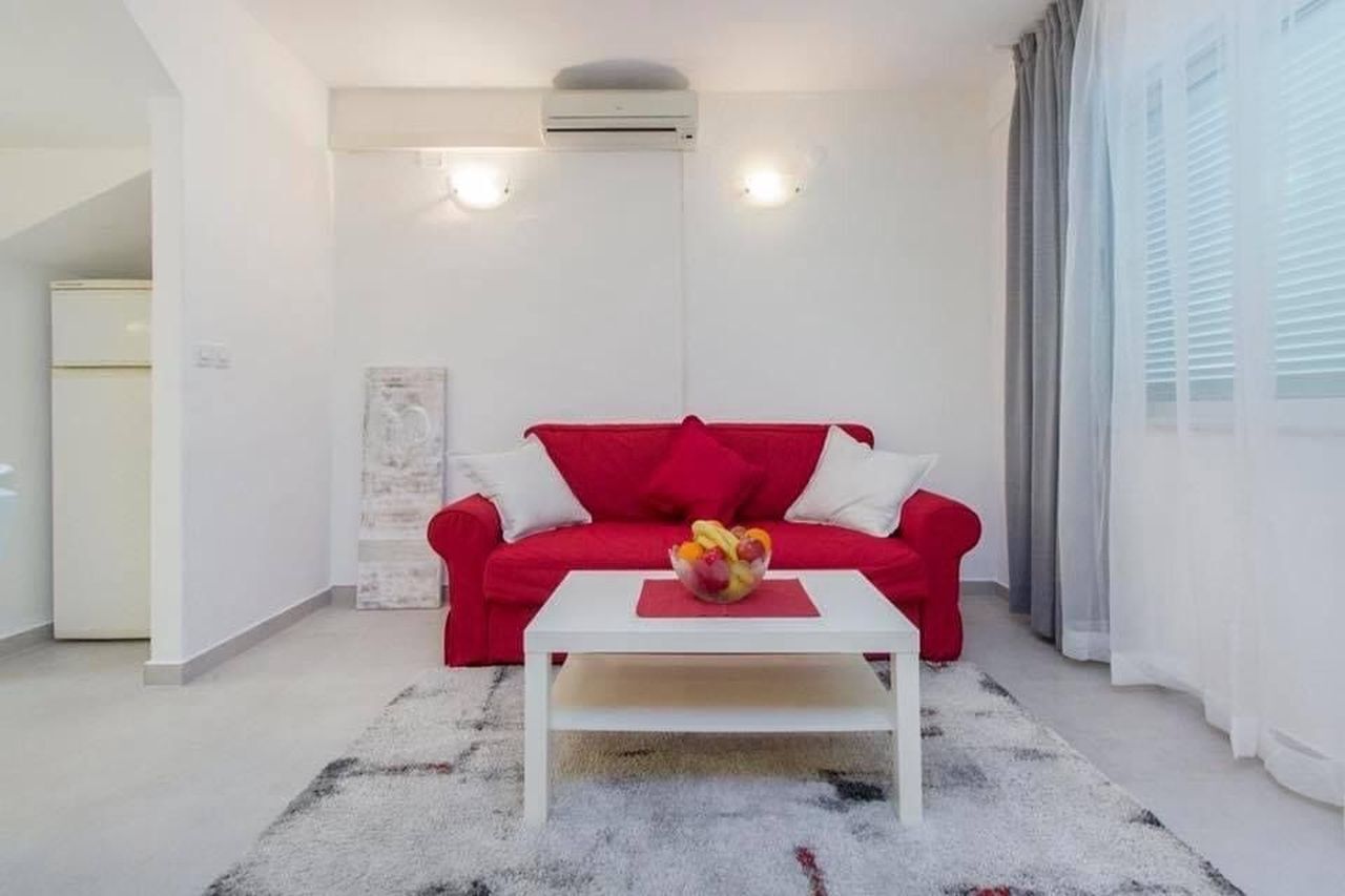 Apartment Burica 87971-A1