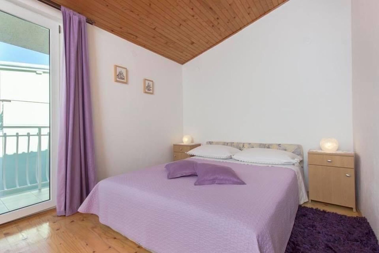Apartment Burica 87971-A1