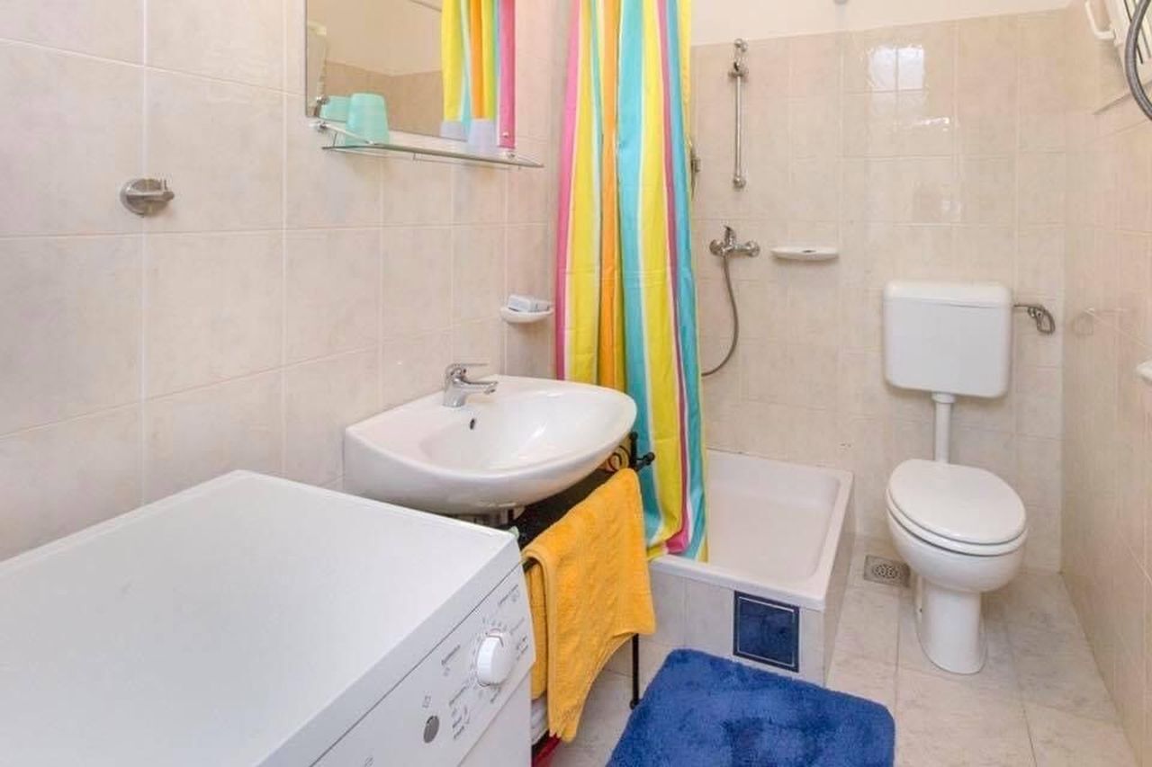 Apartment Burica 87971-A1