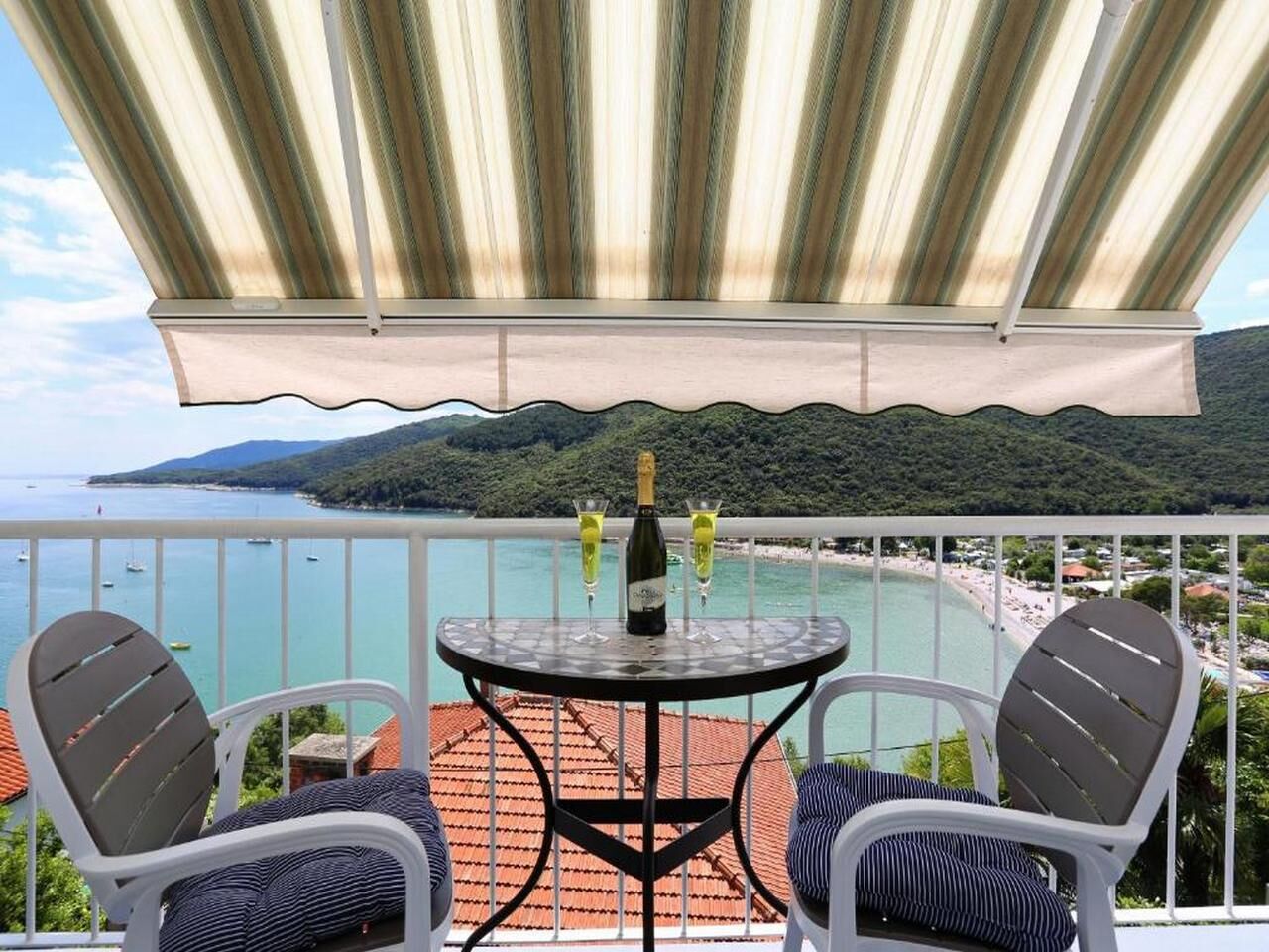 Apartment Sea View 91653-A1