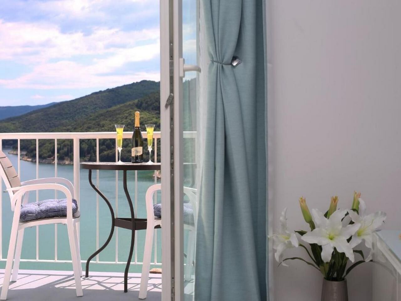 Apartment Sea View 91653-A1