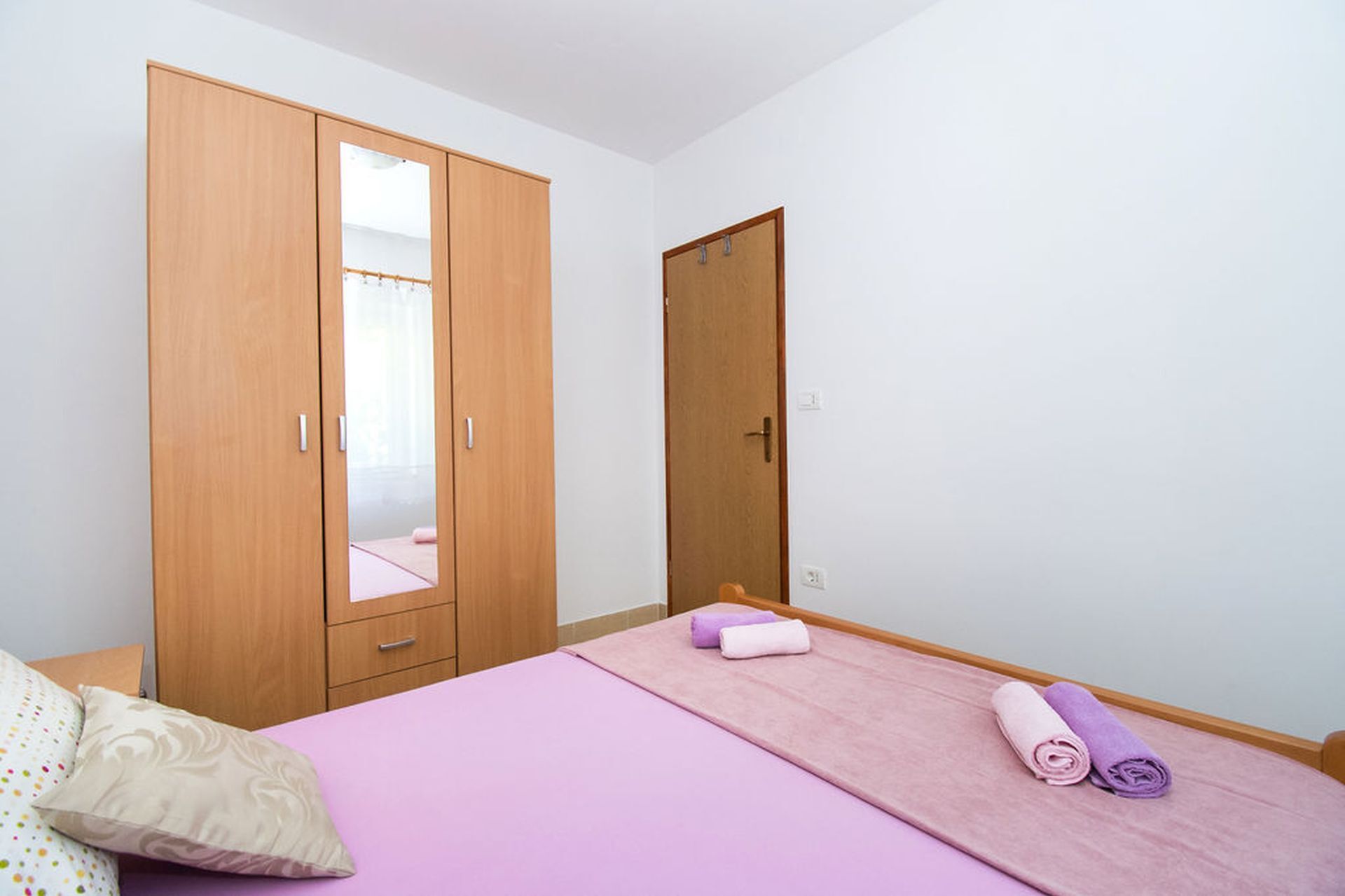 Apartments Igor 60551-A2