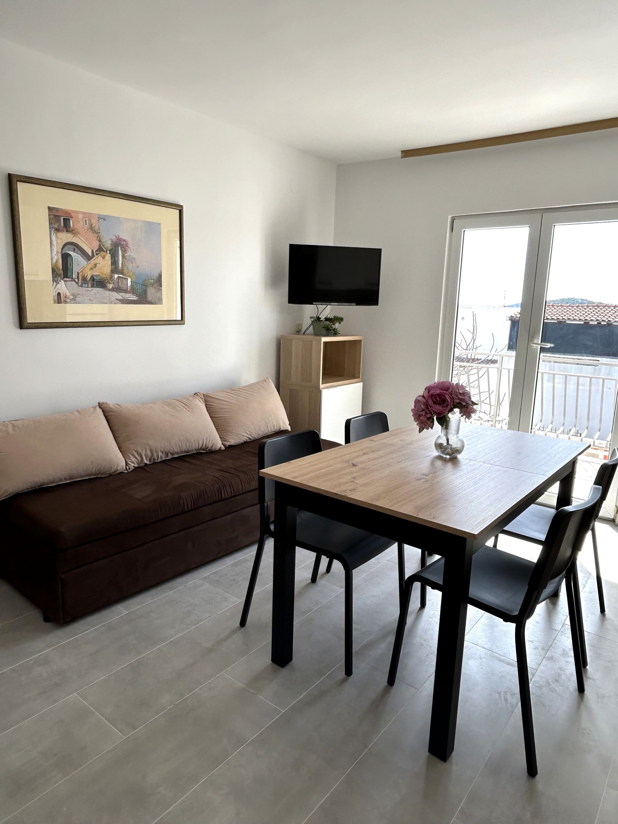 Apartments Ljubomir 55491-A1