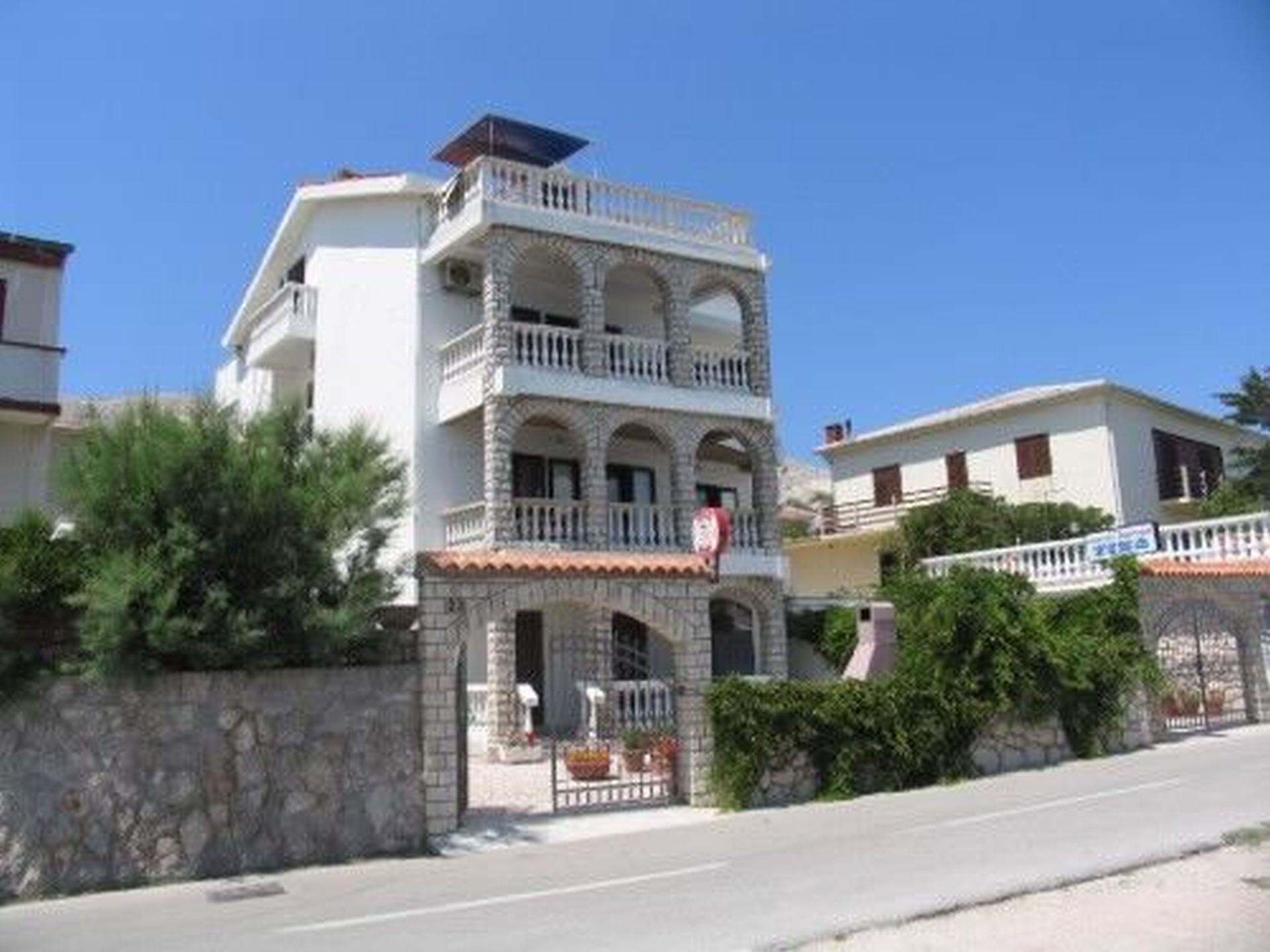 Apartments Tina 14241-A2