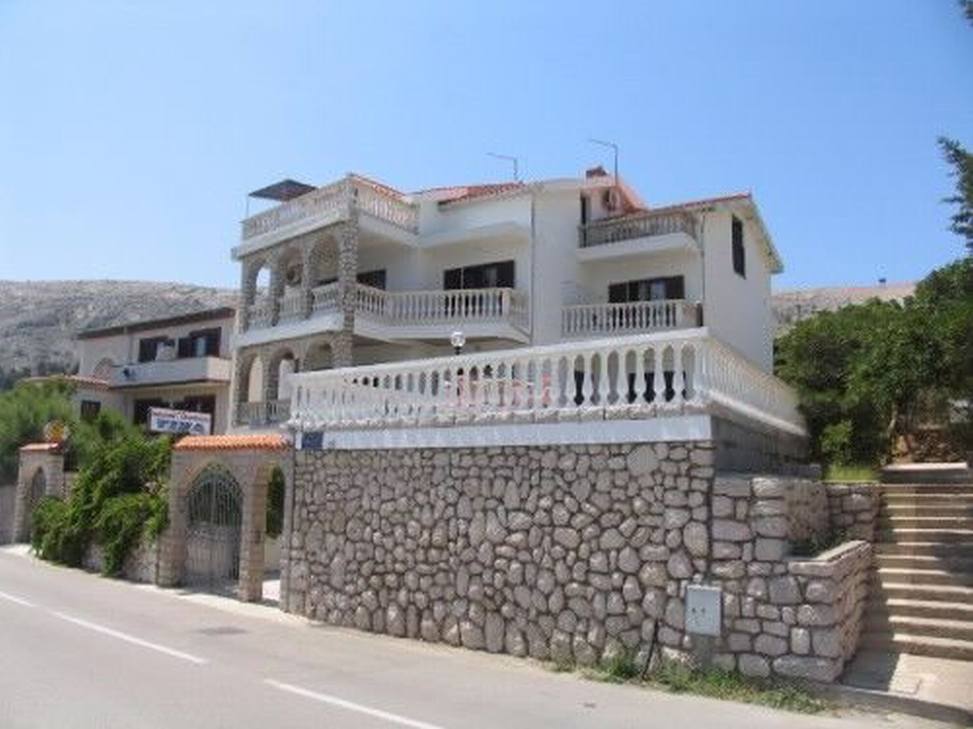 Apartments Tina 14241-A2