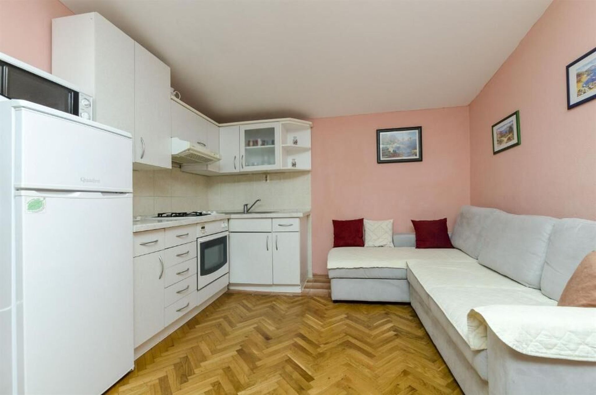 Apartments Juric 21661-A1