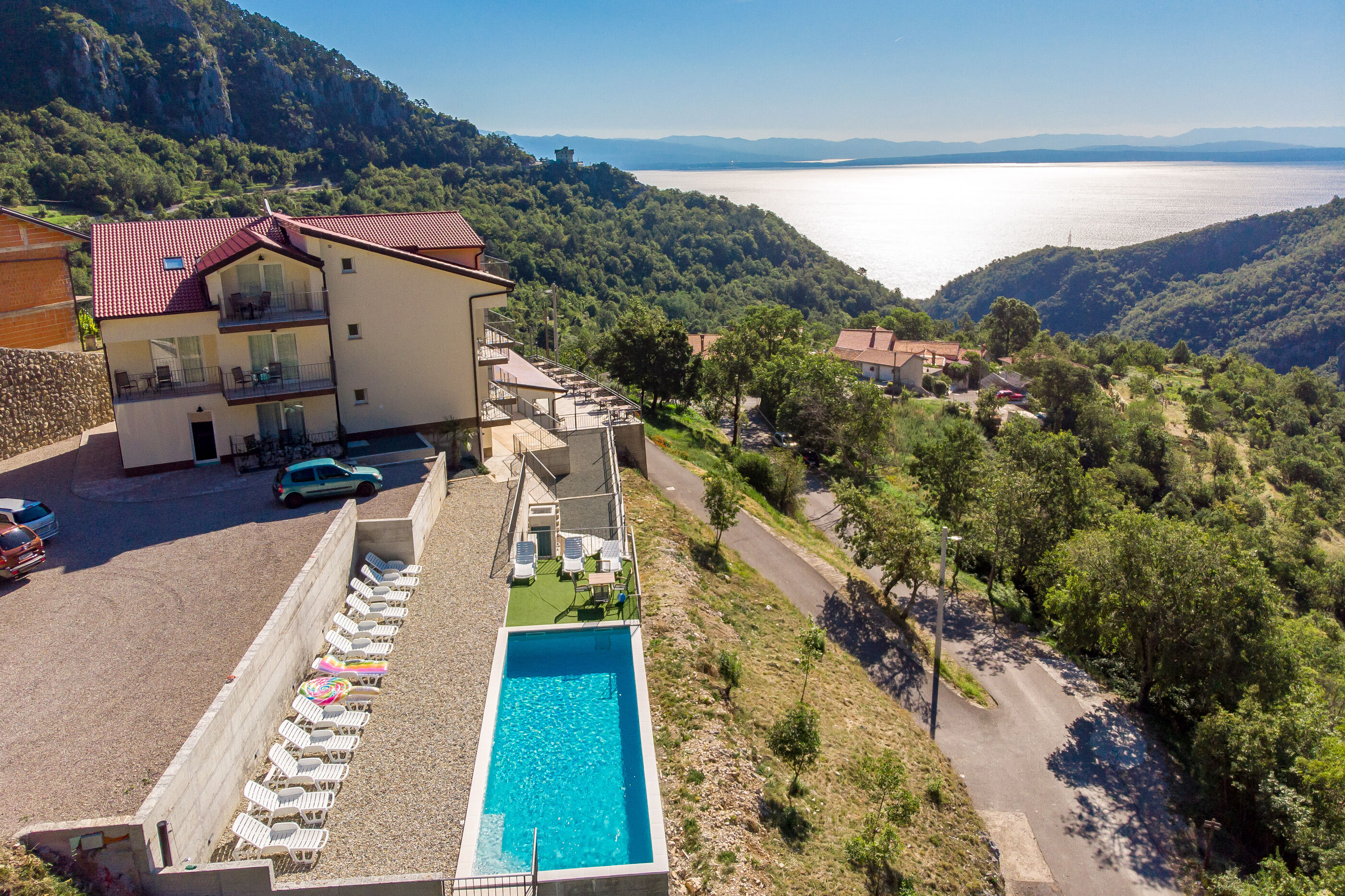 Apartments and Rooms Villa Bettina 91691-S1