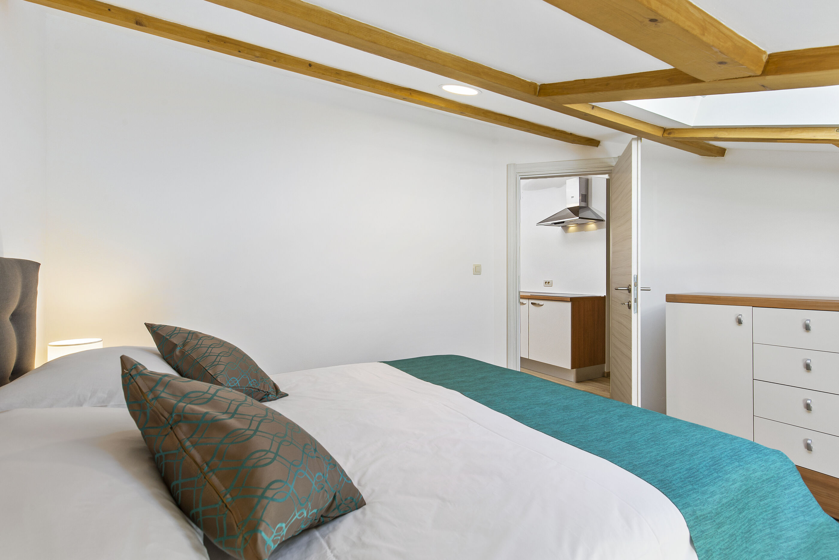 Apartments and Rooms Villa Bettina 91691-A1