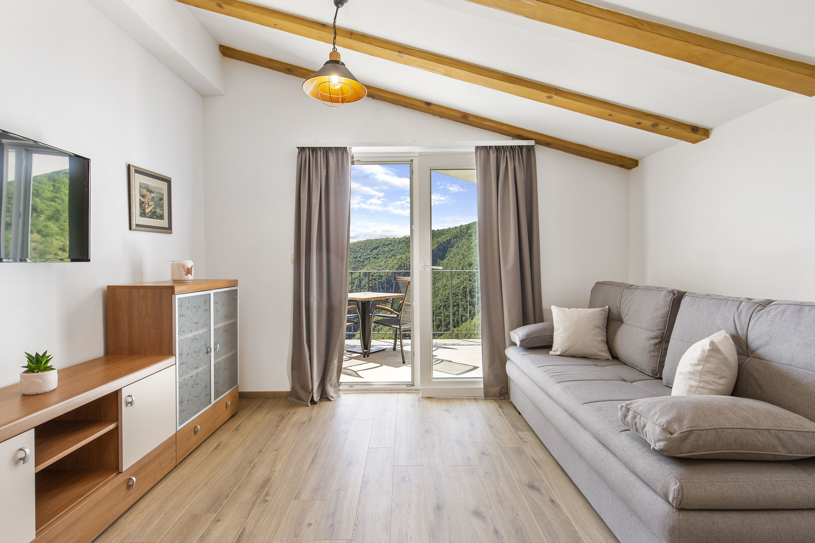 Apartments and Rooms Villa Bettina 91691-A2