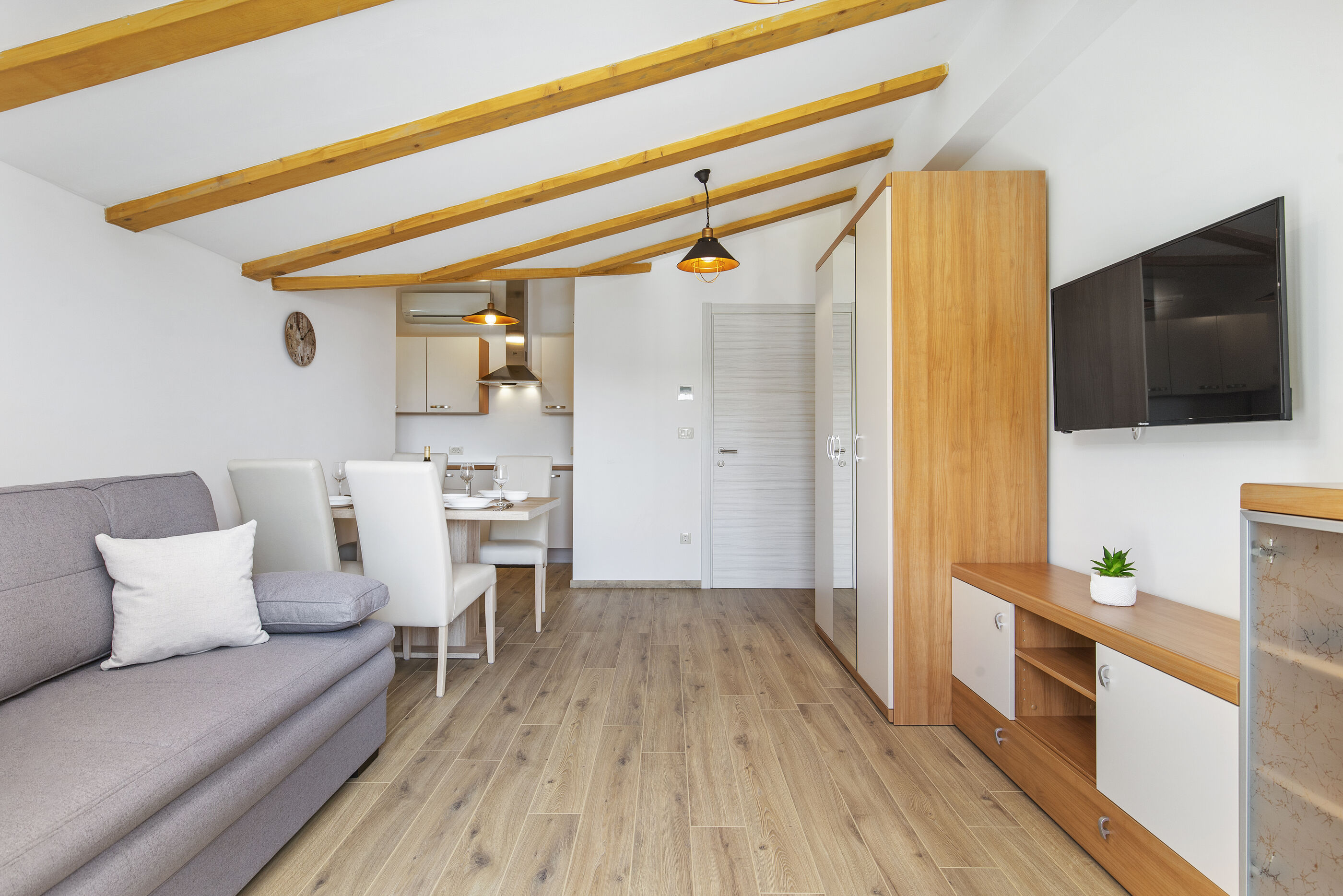 Apartments and Rooms Villa Bettina 91691-A2