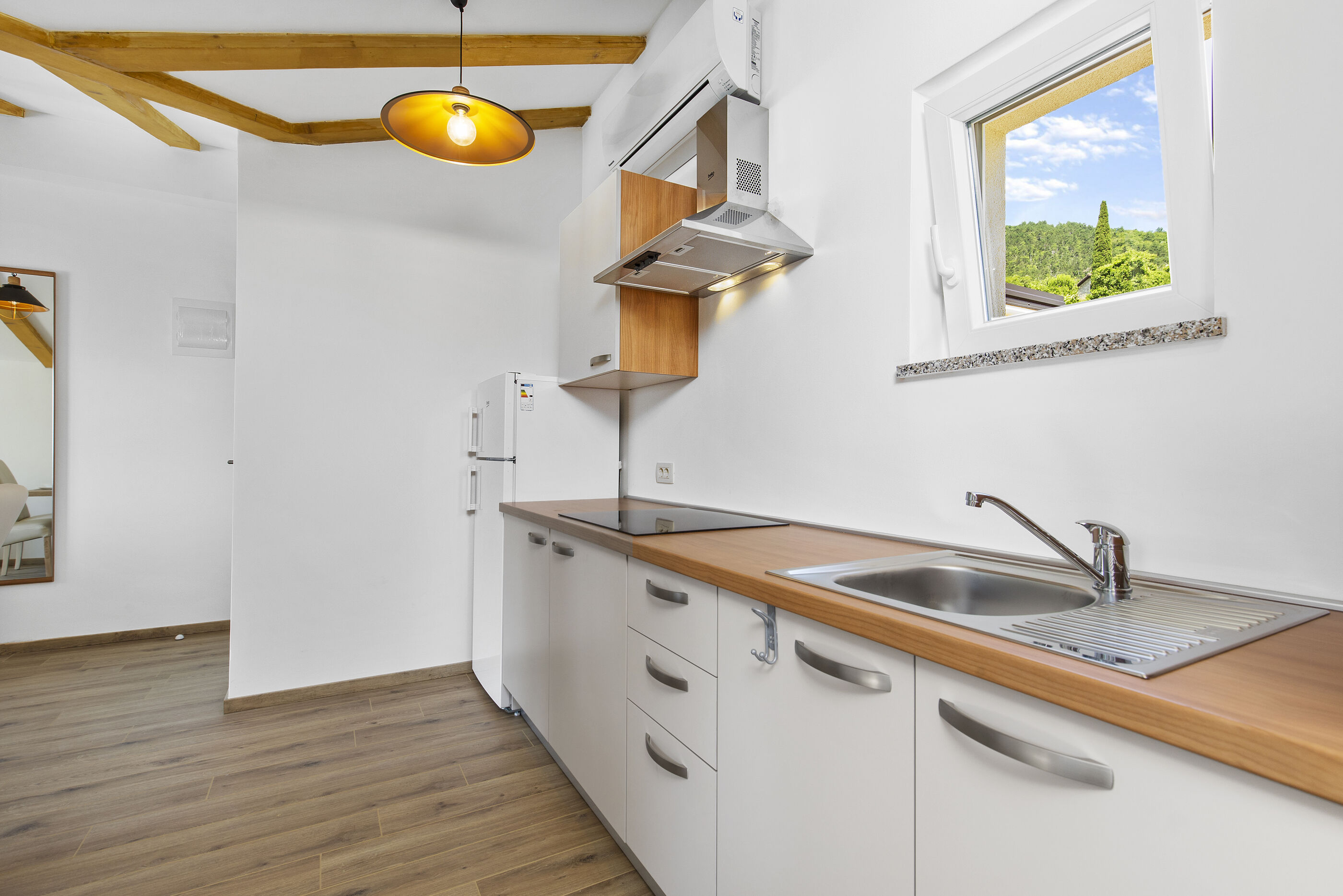 Apartments and Rooms Villa Bettina 91691-A3