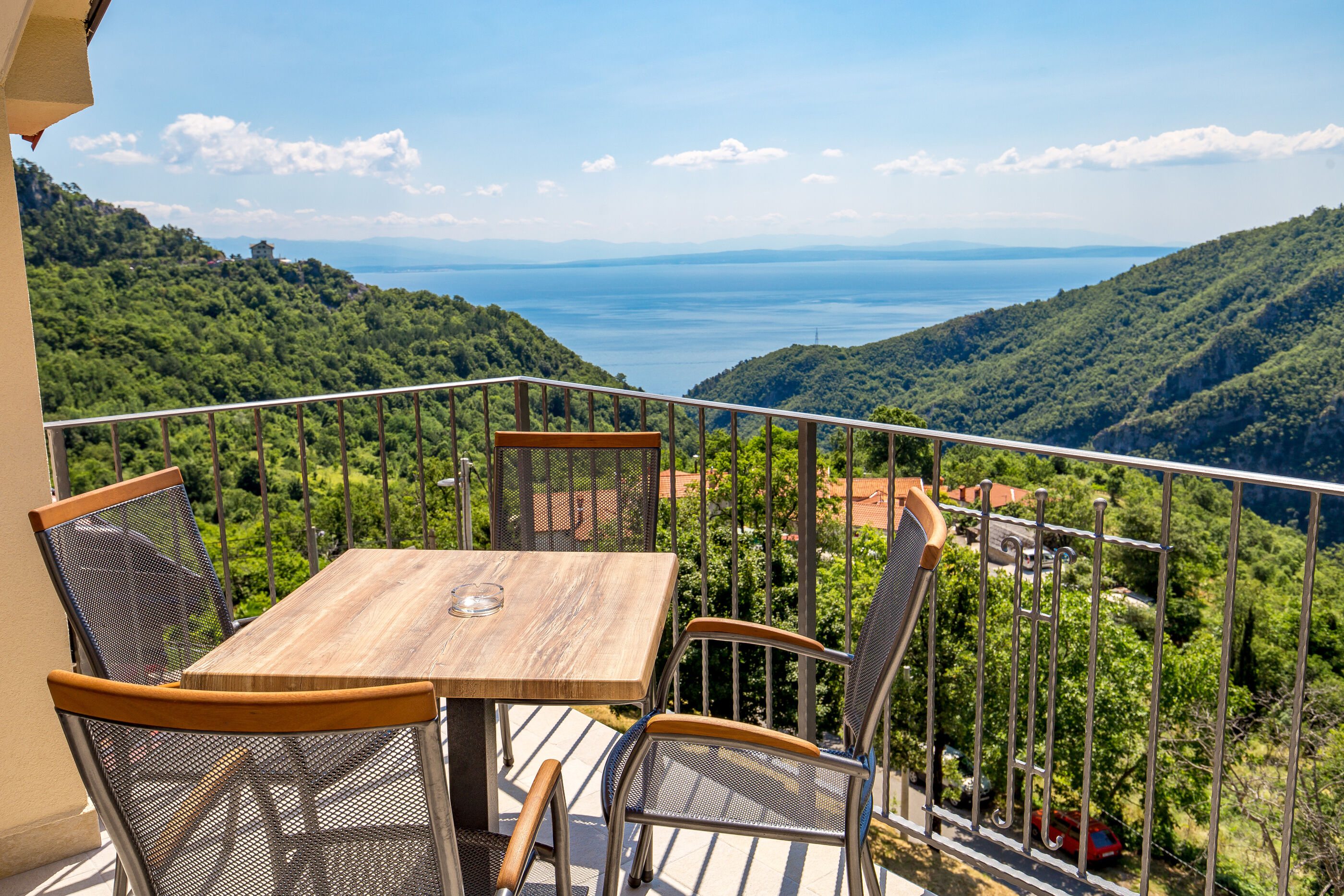 Apartments and Rooms Villa Bettina 91691-A3