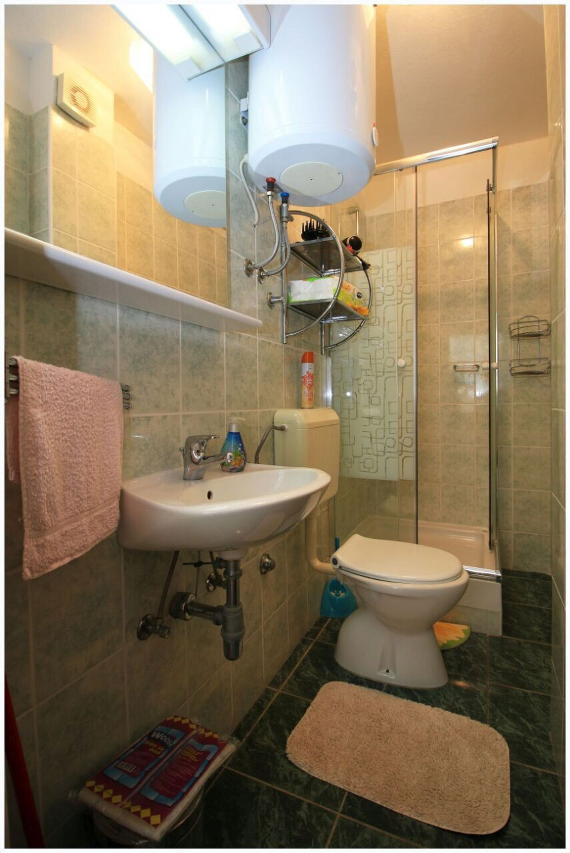 Apartments Anita i Visnja 46491-A2