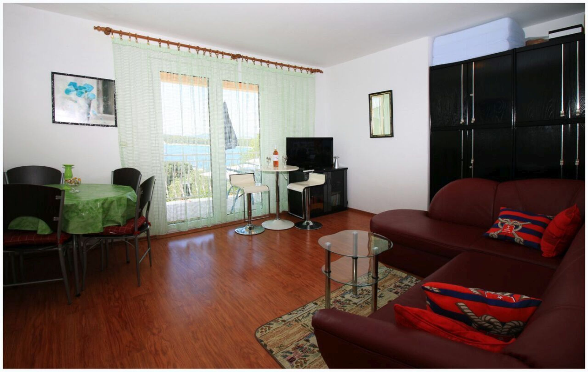 Apartments Anita i Visnja 46491-A2