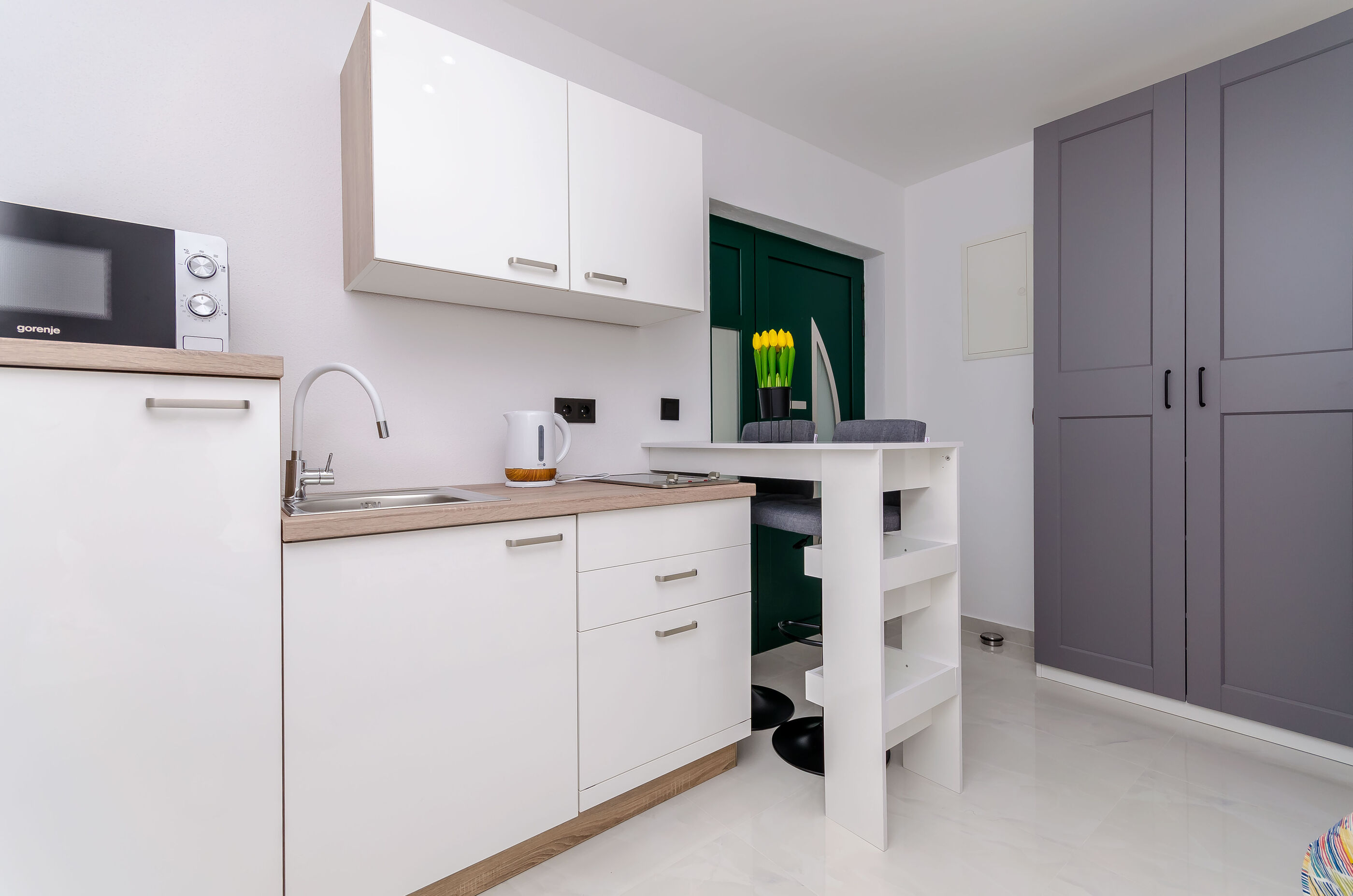 Apartments Doric 91801-A1