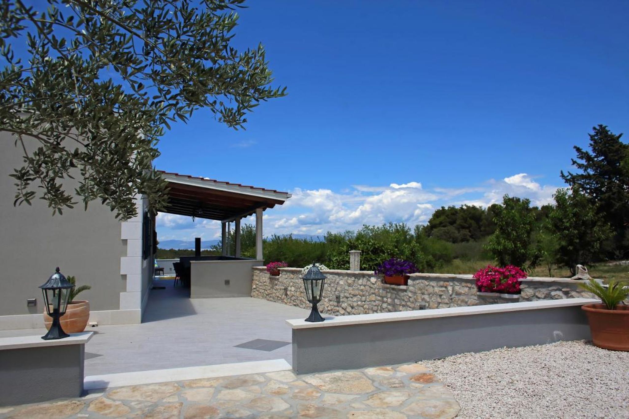 House Meri 91881-K1