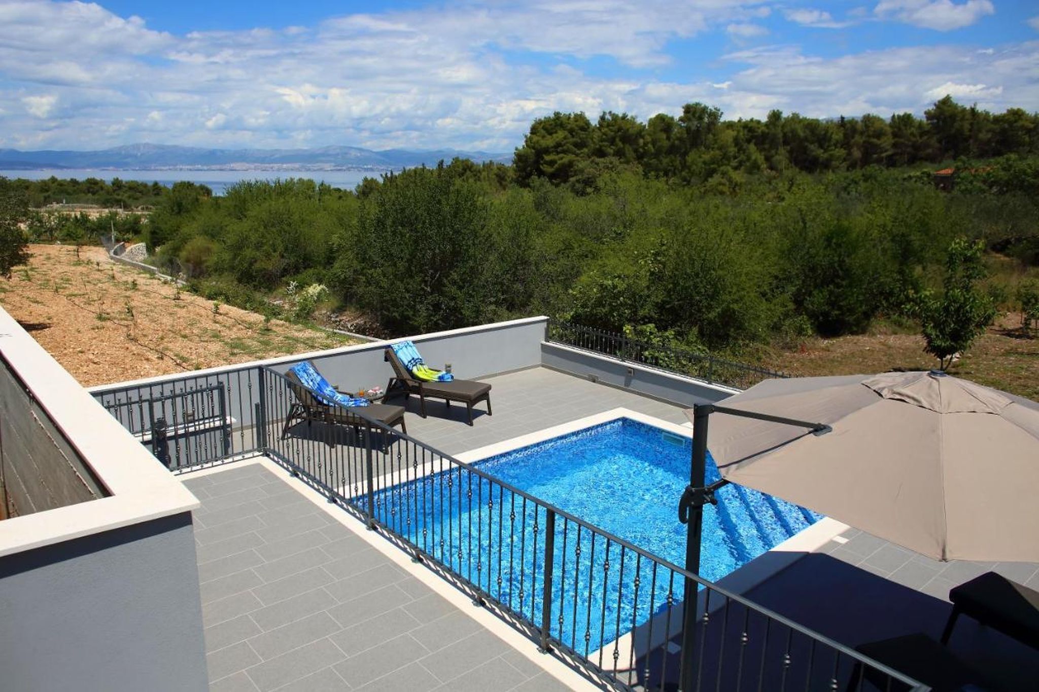 House Meri 91881-K1