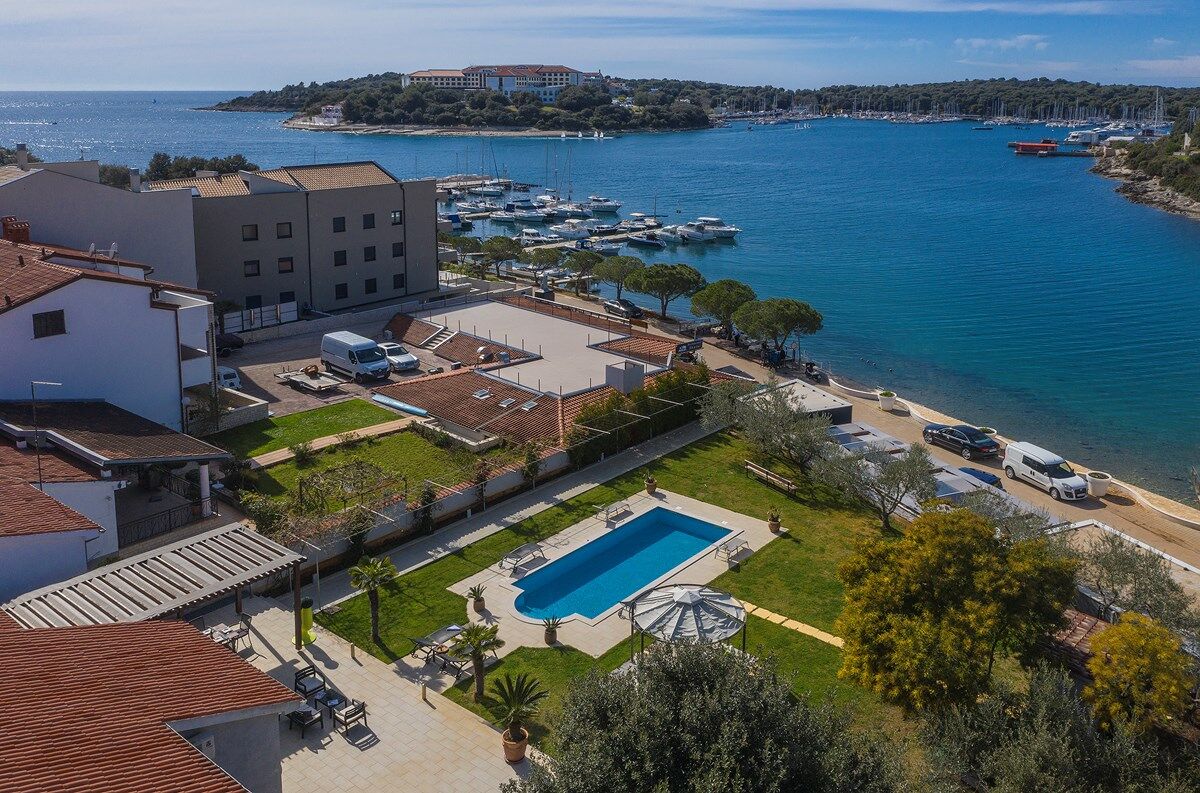 Villa Contessa Del Mar 74042-K1