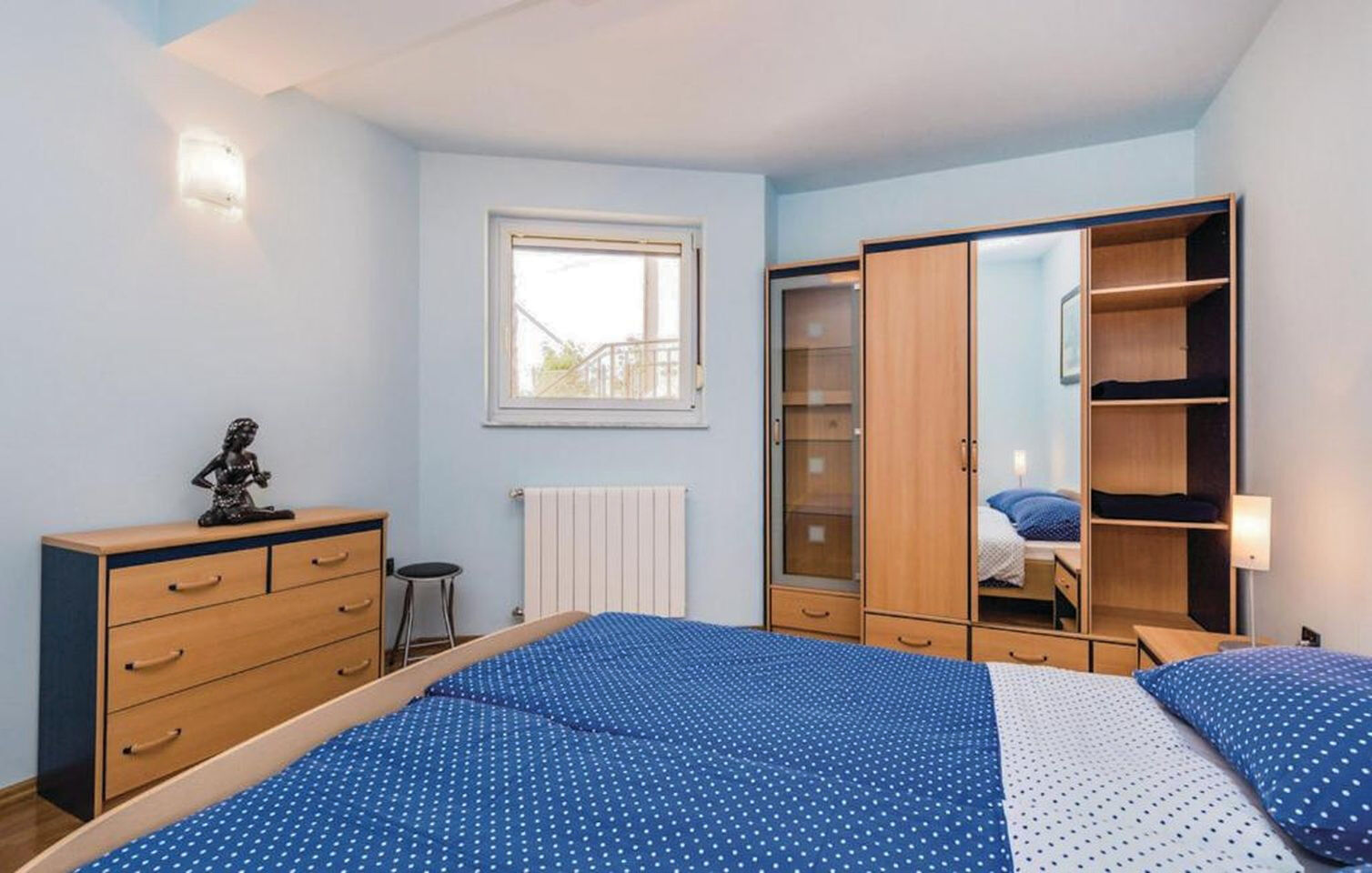 Apartments Villa Viktorija 91401-A2