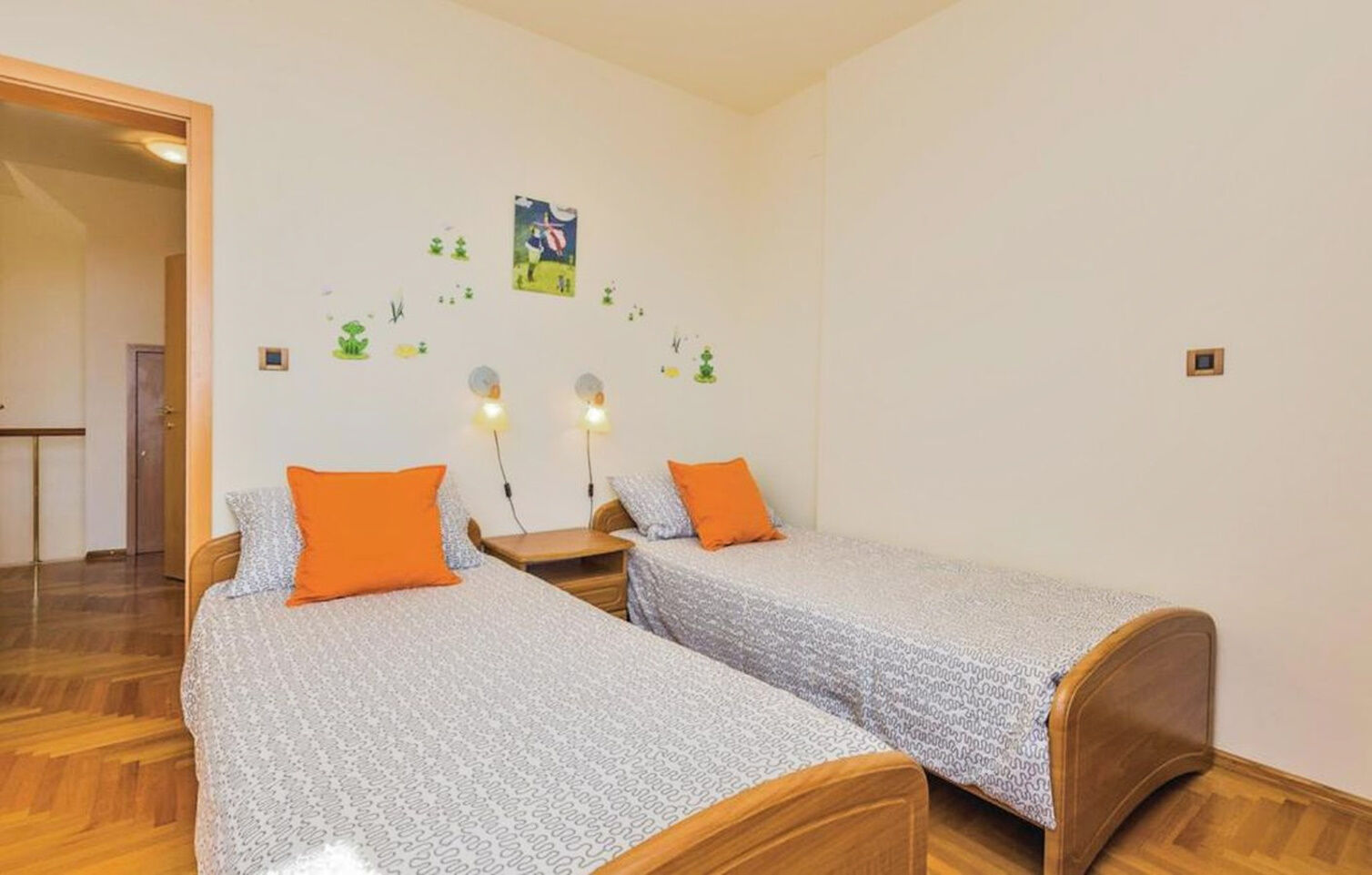 Apartments Villa Viktorija 91401-A1