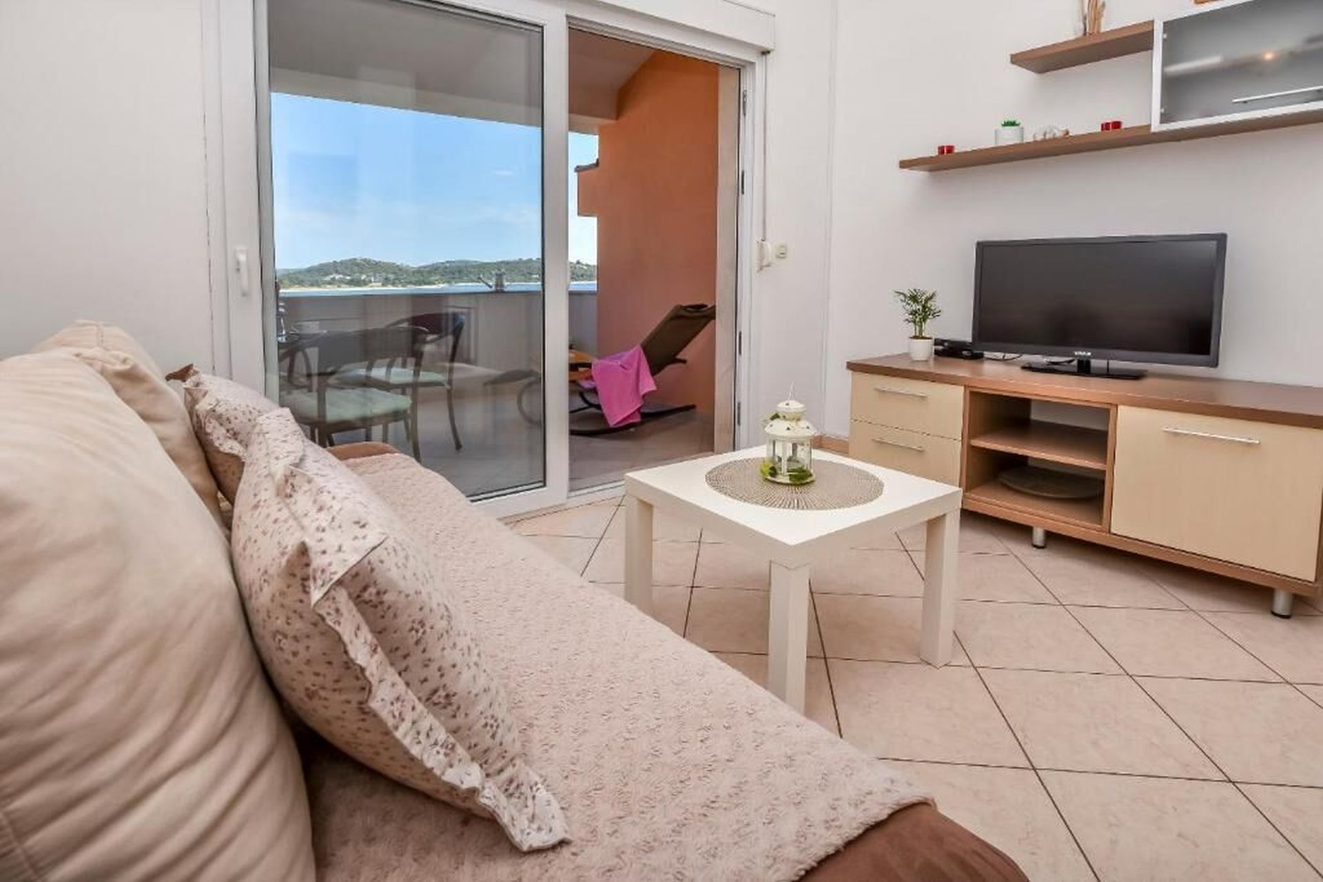 Apartments Anka 22951-A1