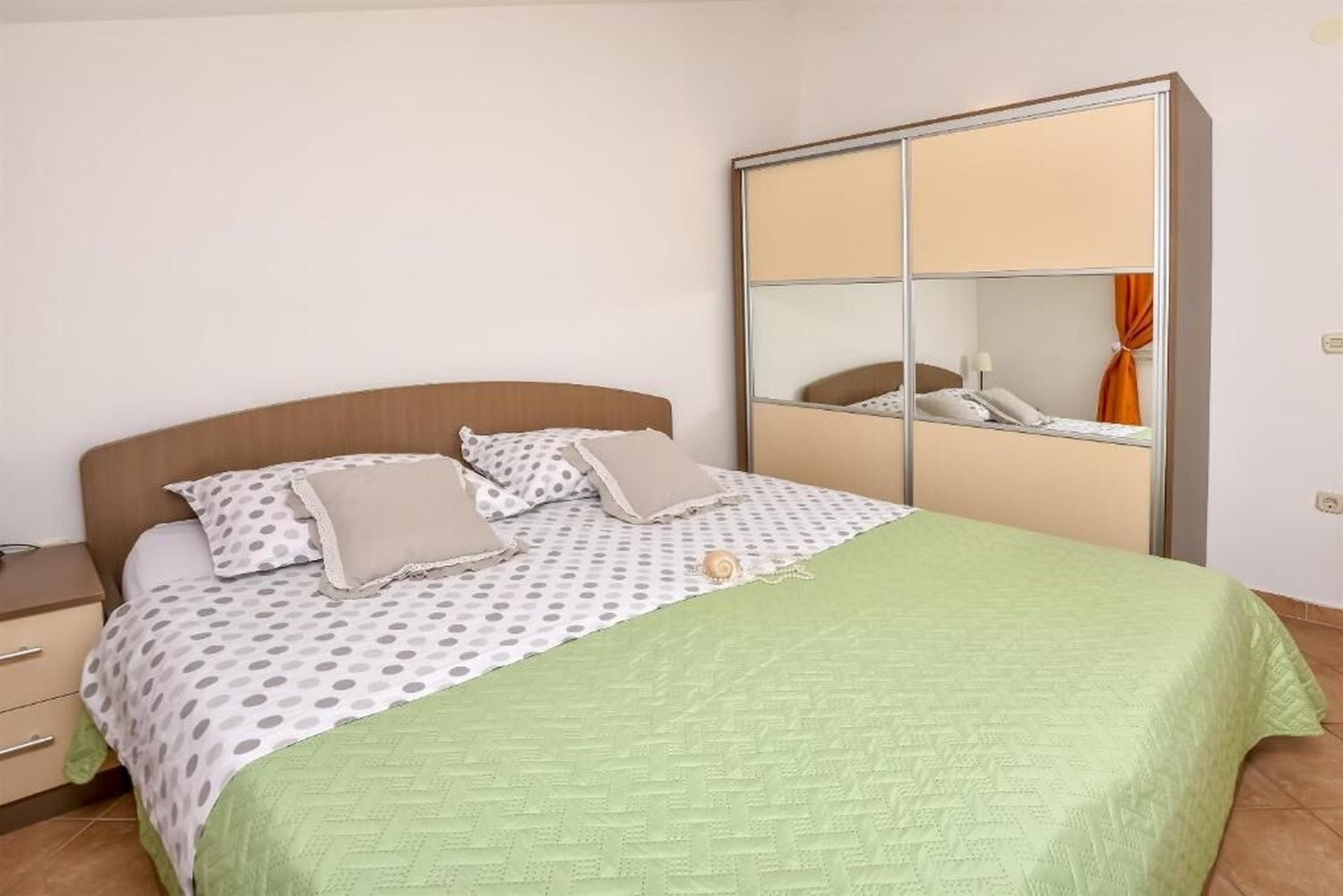 Apartments Anka 22951-A1