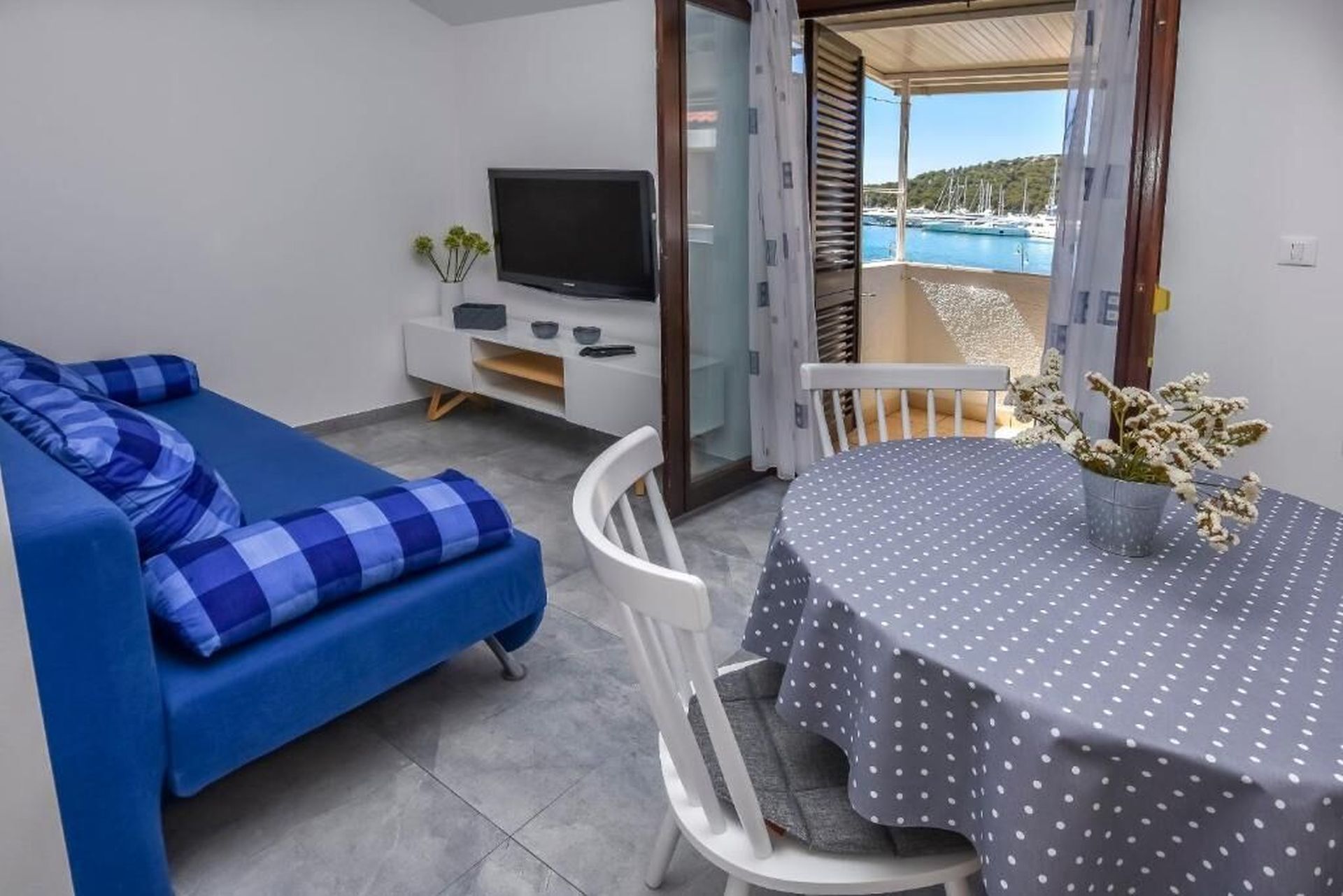 Apartments ŠIME 10471-A1