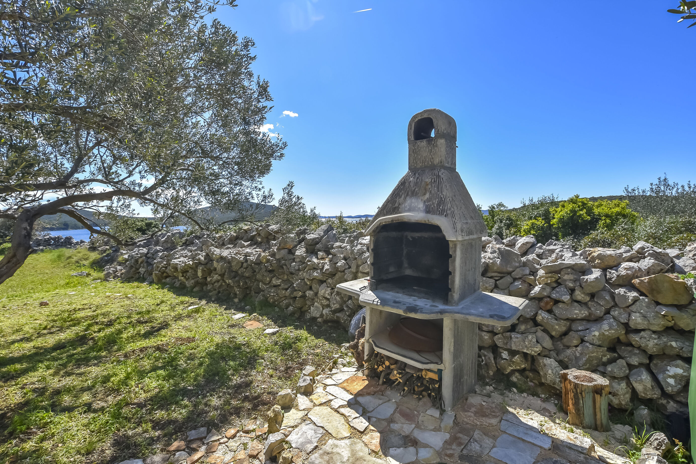 House Kastel 23701-K1