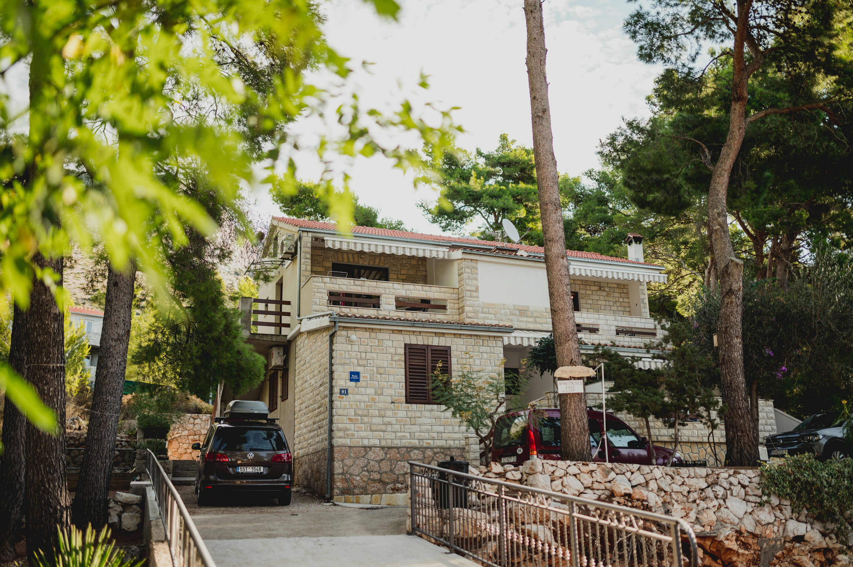 Apartments Antun 33181-A2