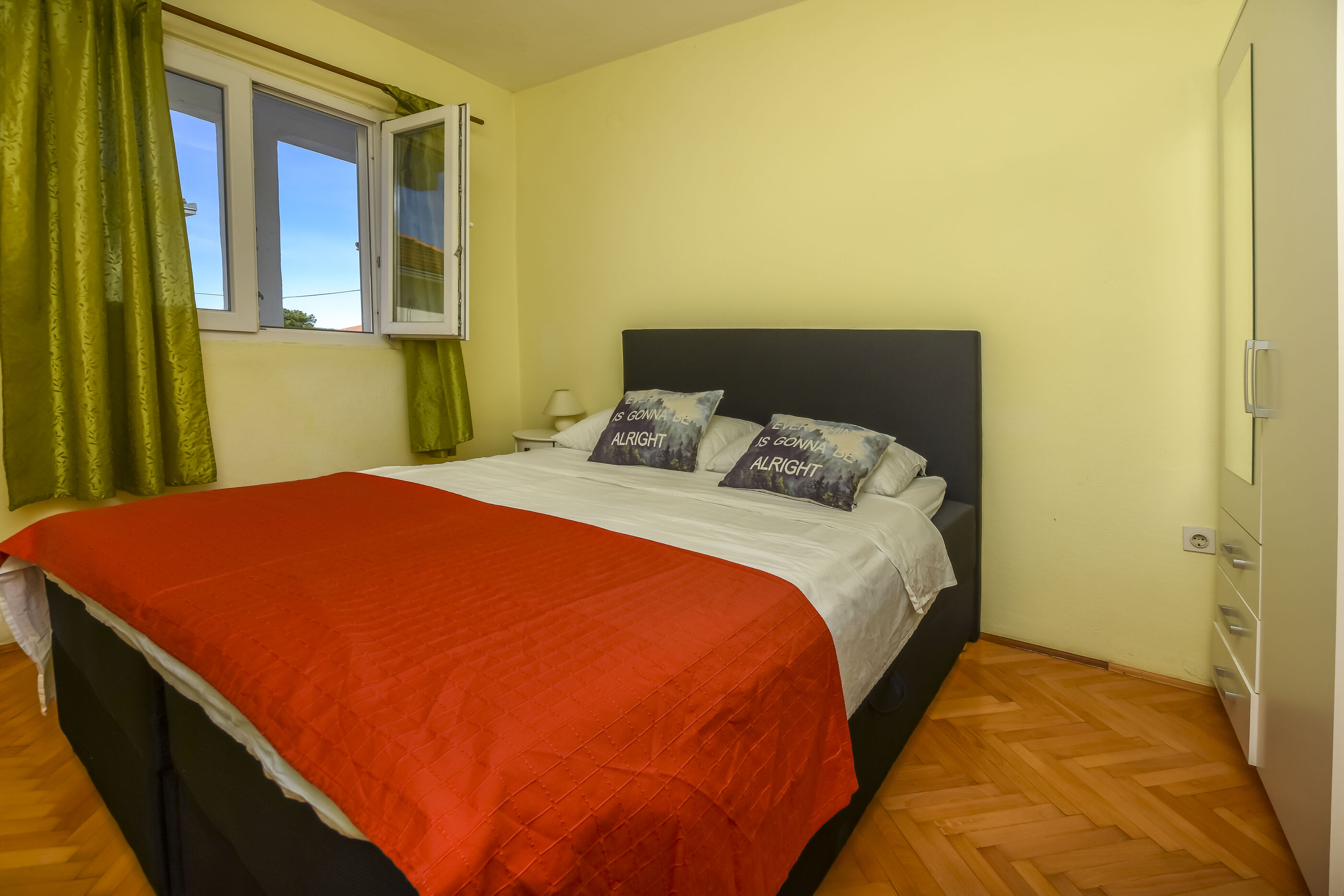 Apartments Ercegović 20551-A1