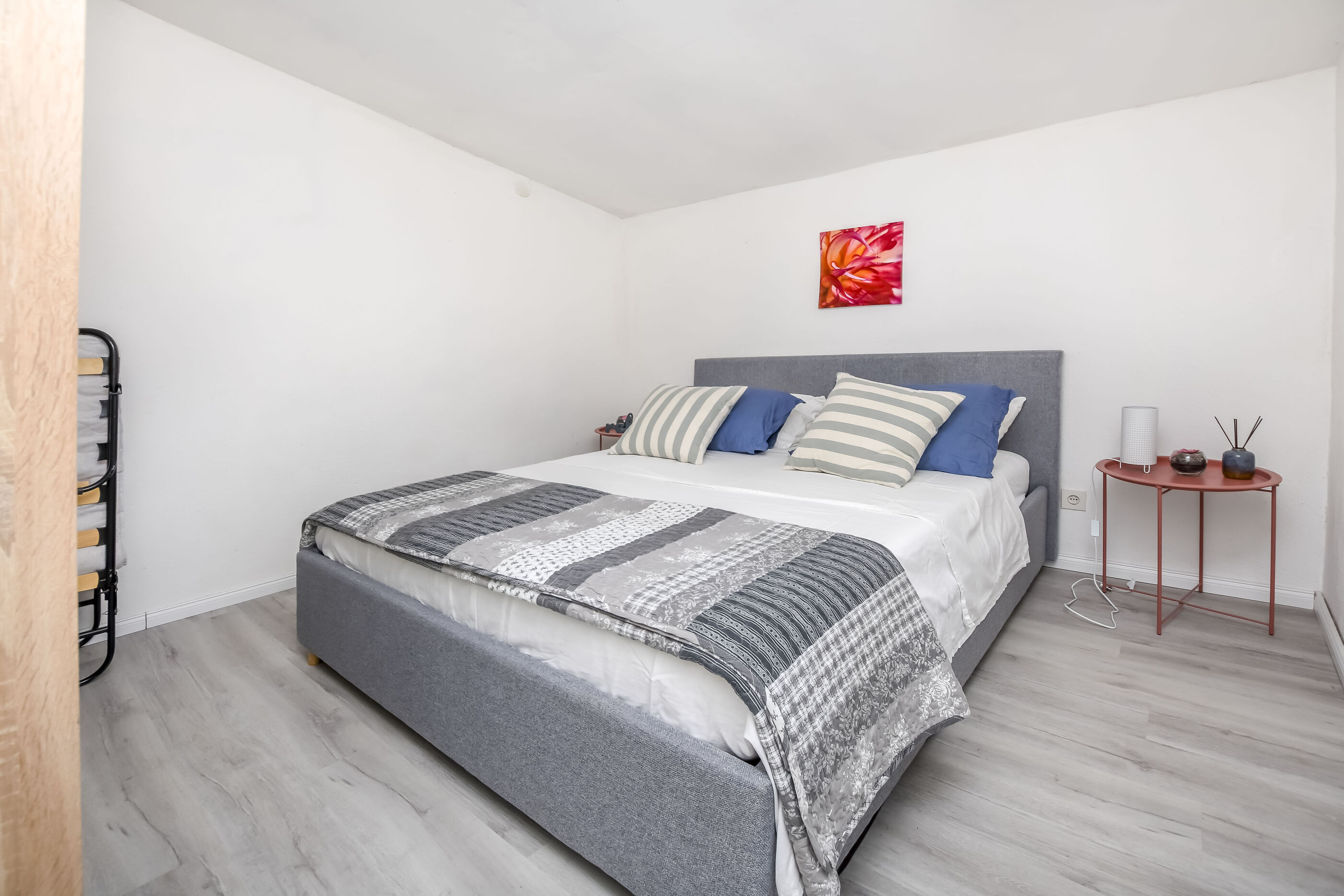 Apartments Ercegović 20551-A2