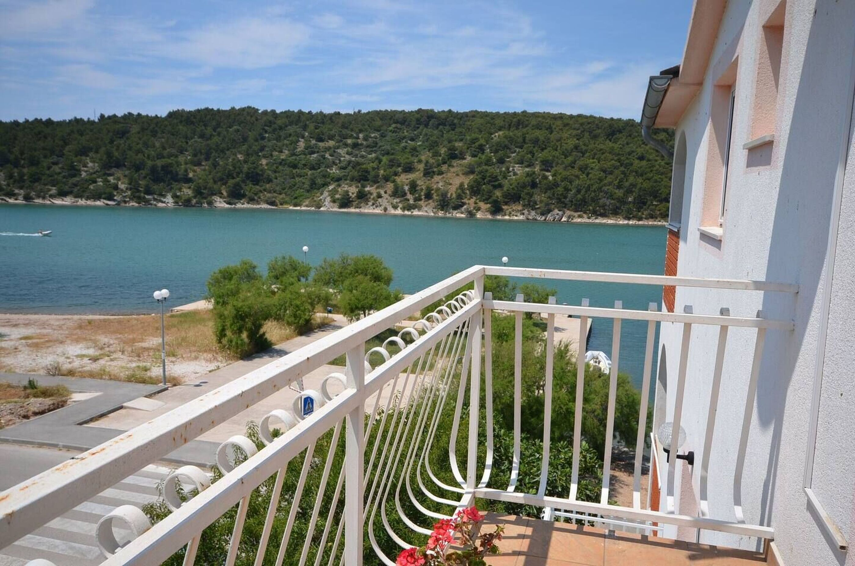 Apartments Zlatko 13601-A4