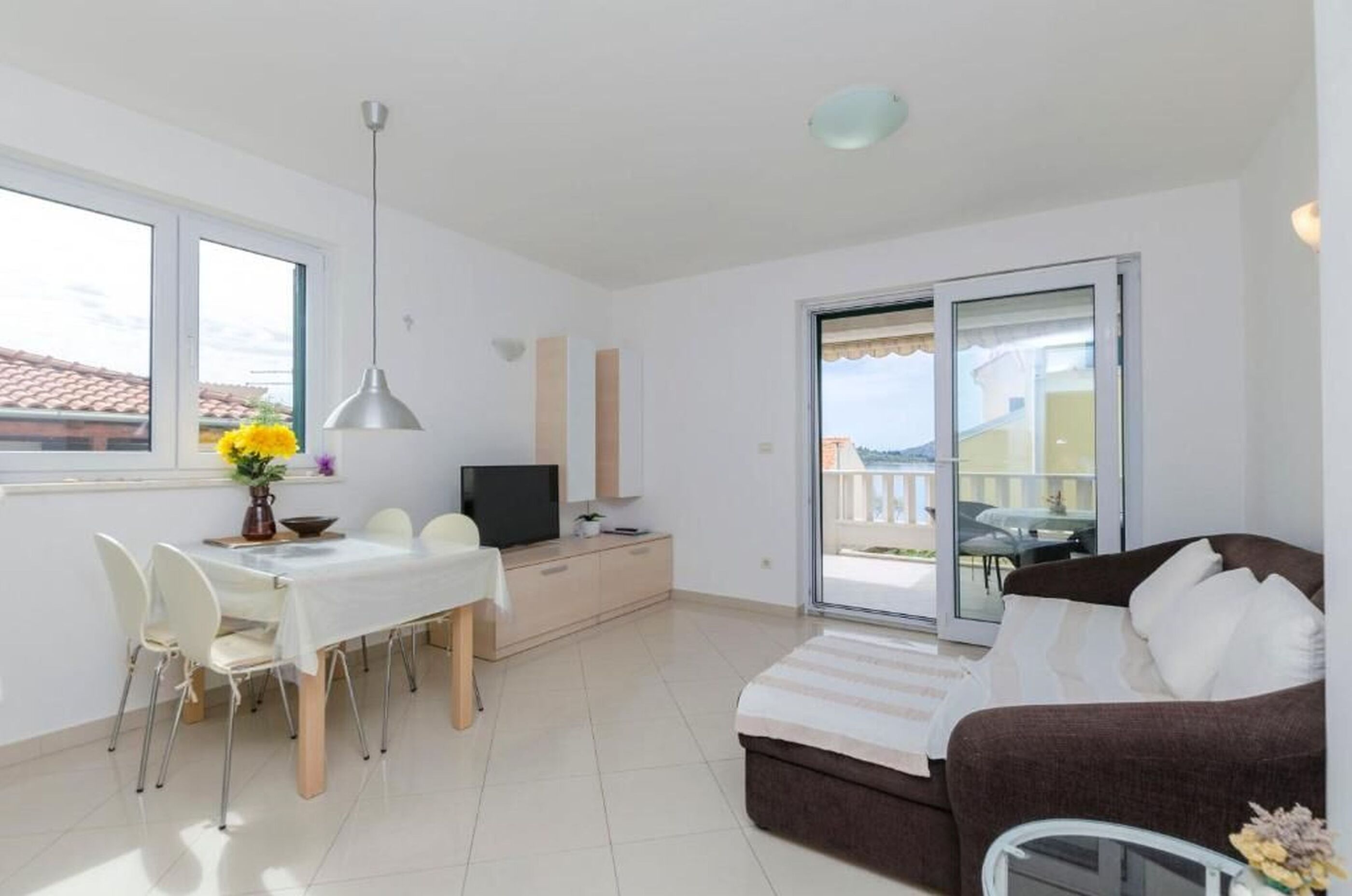 Apartments Dragica 28771-A1