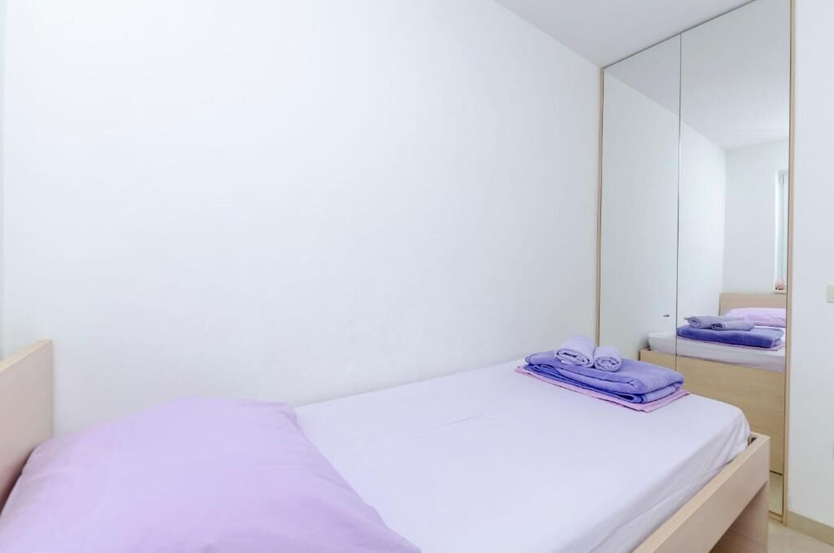 Apartments Dragica 28771-A2