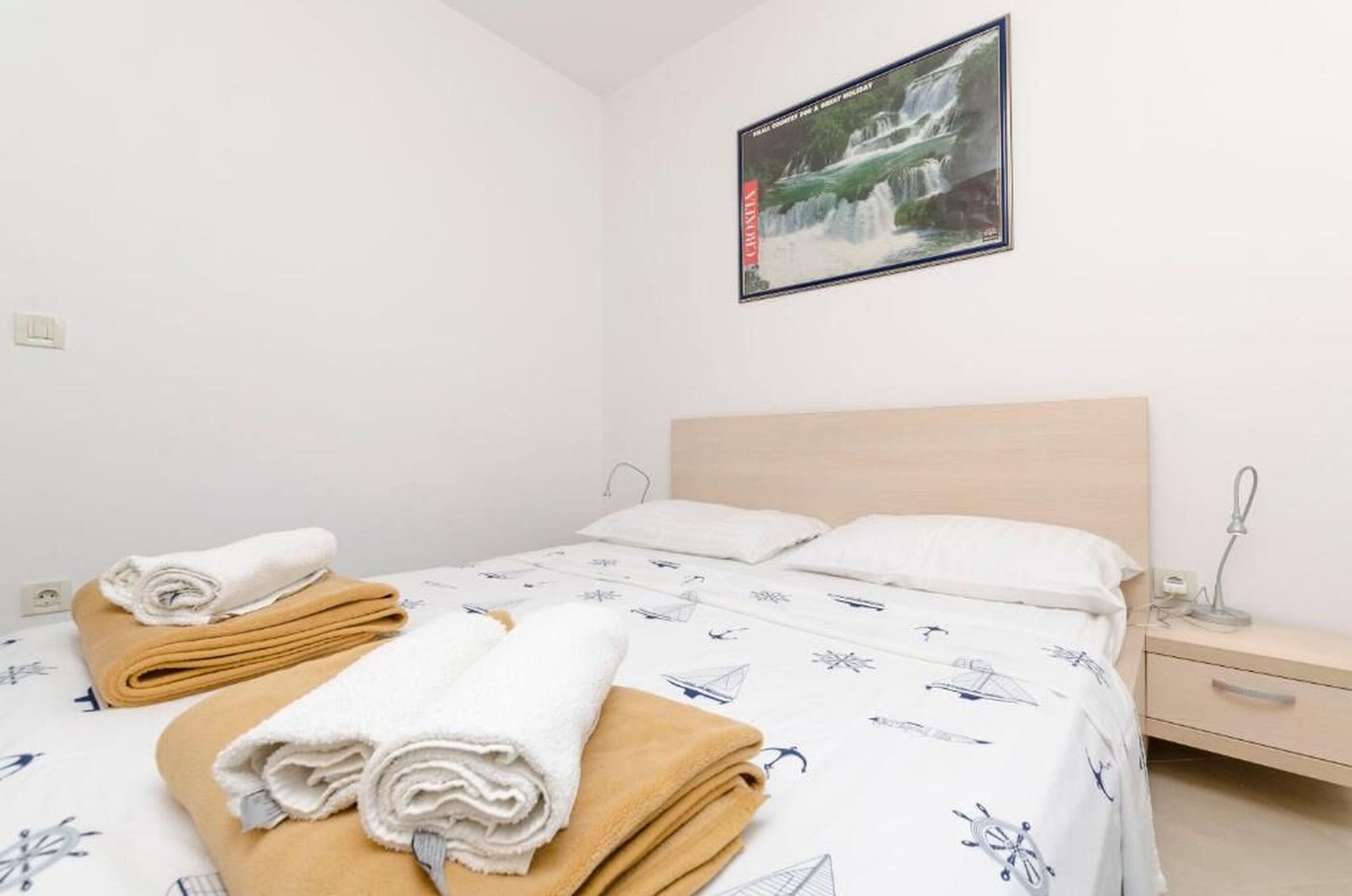 Apartments Dragica 28771-A2