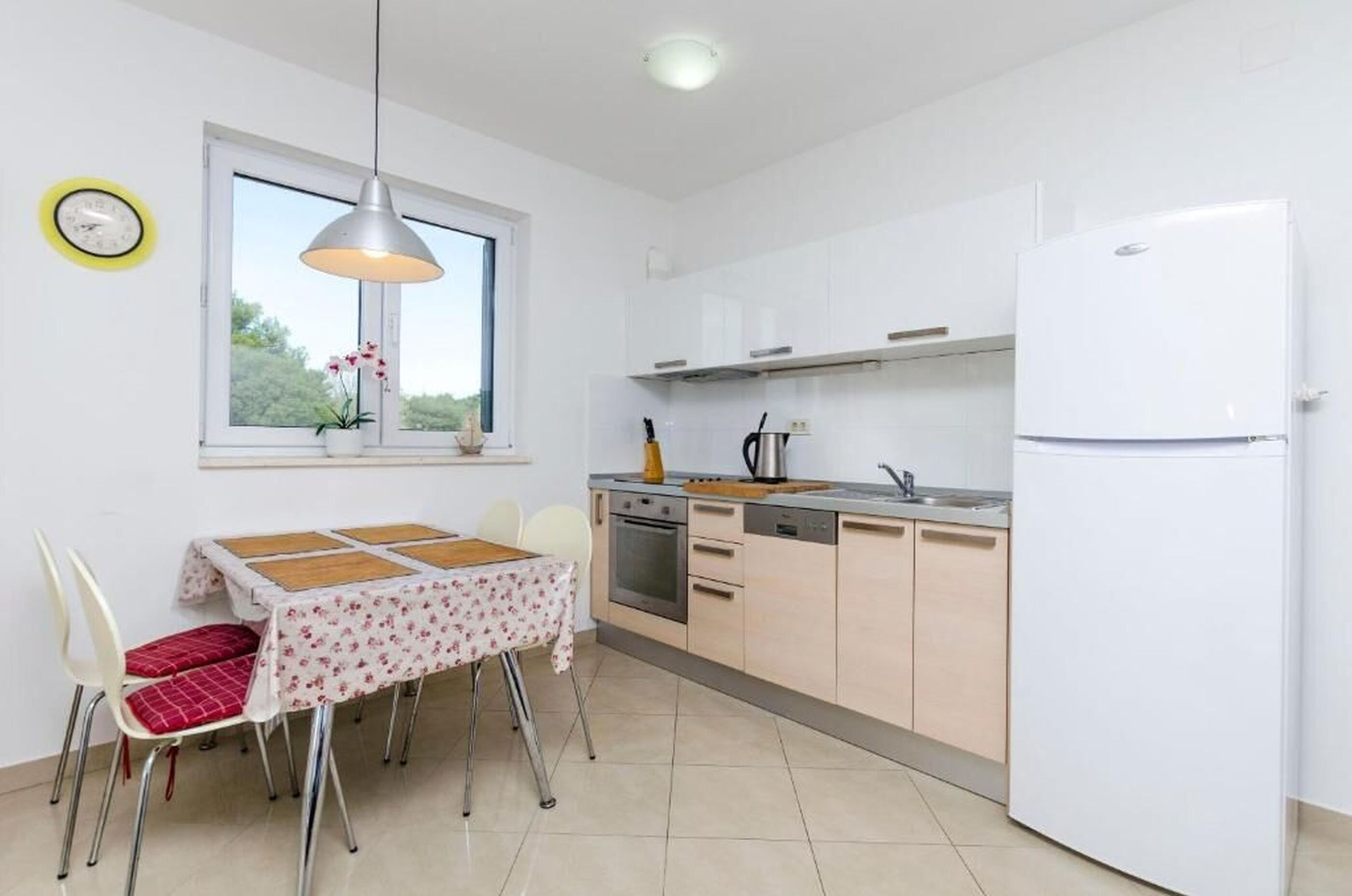 Apartments Dragica 28771-A2