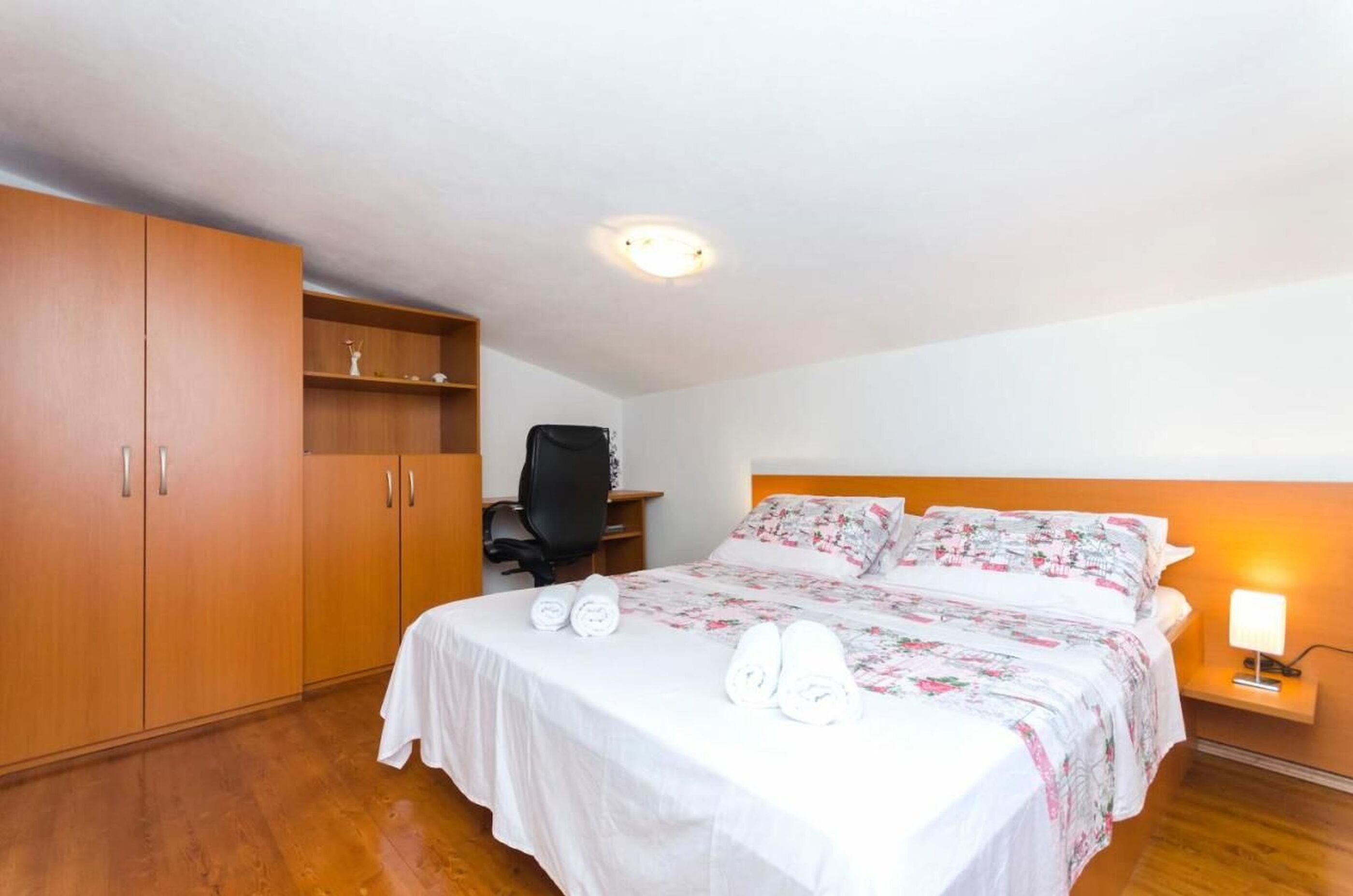 Apartment Marija 24241-A1