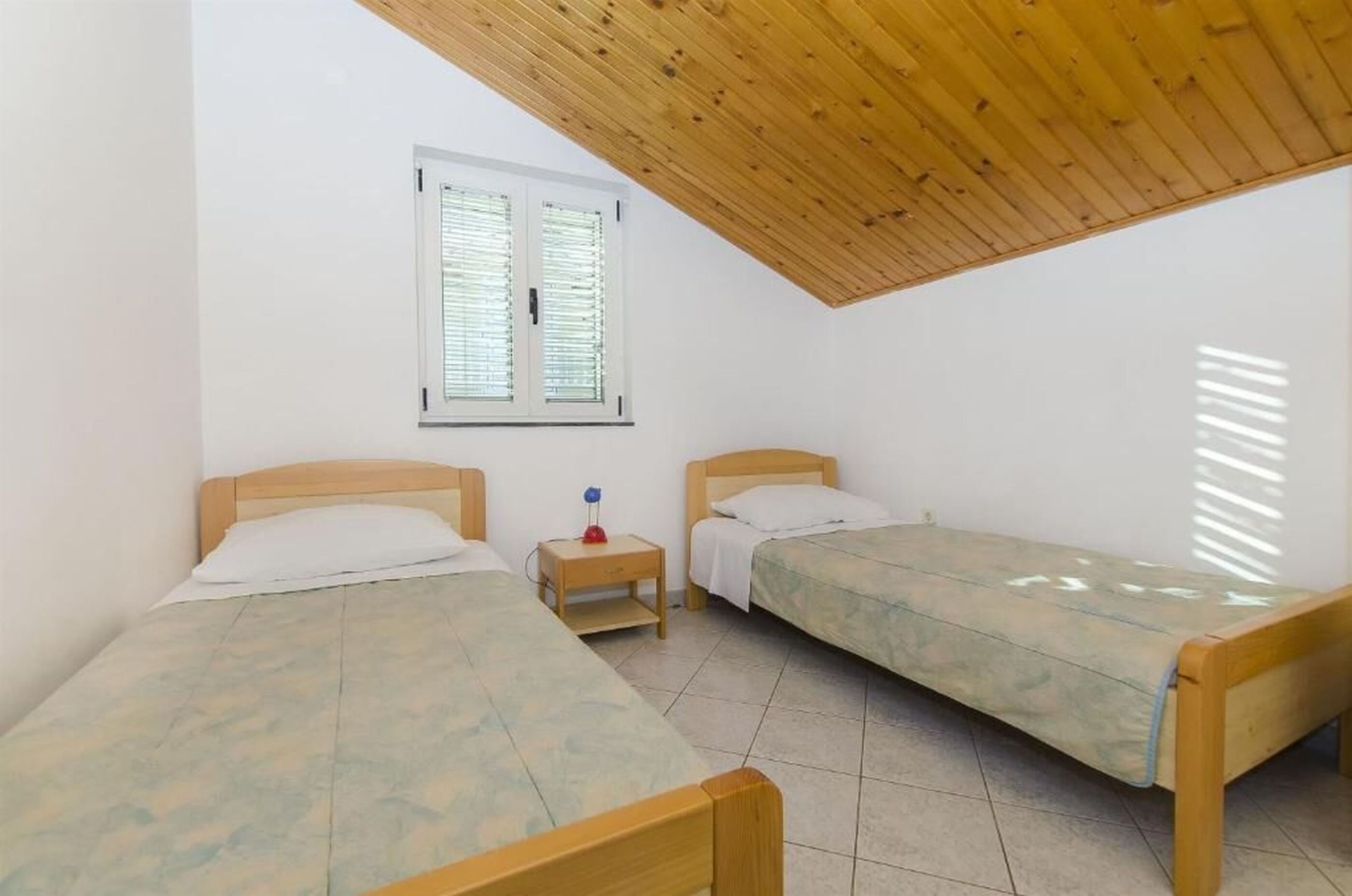 Apartments Nada 57041-A3